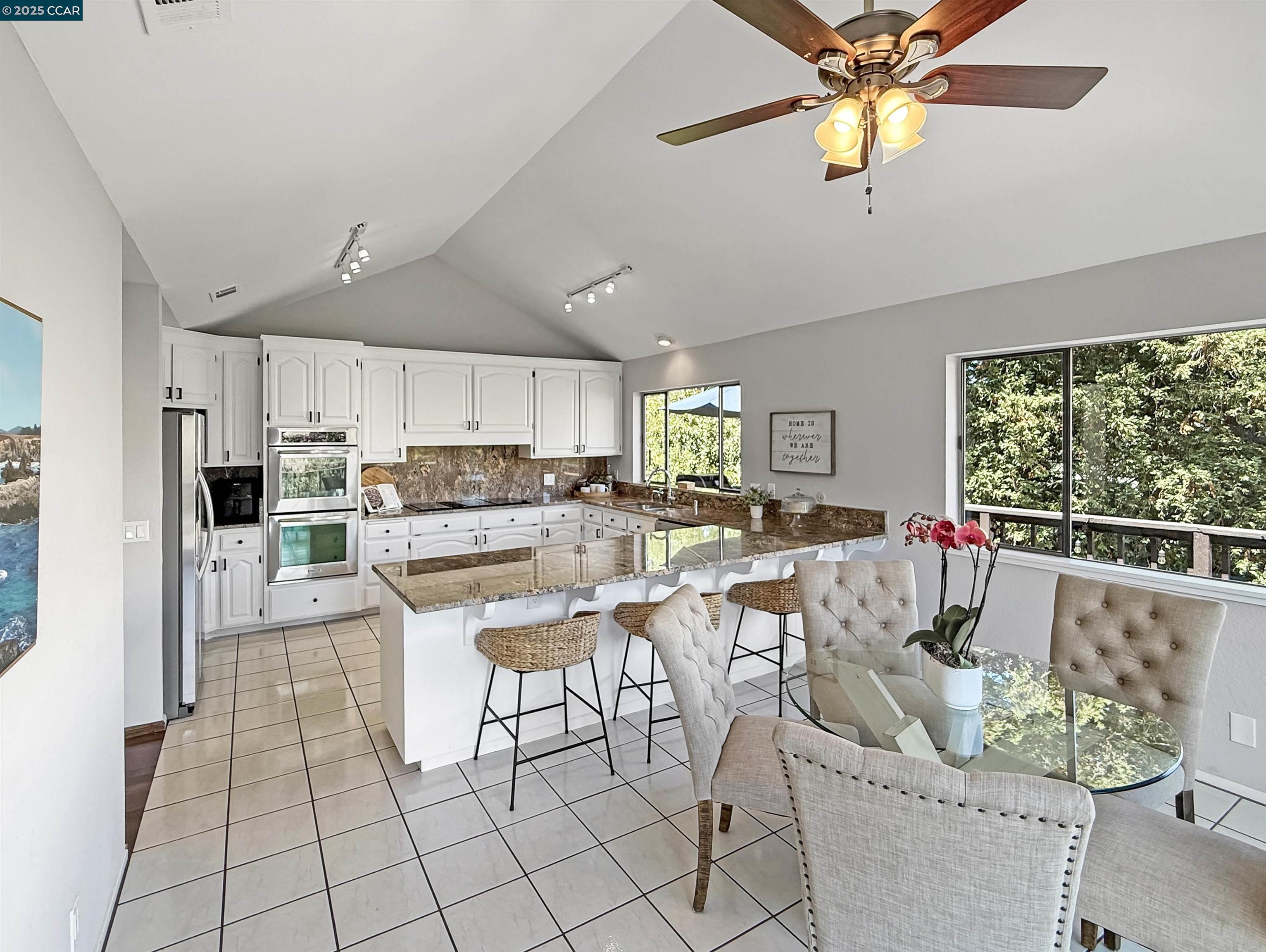 Detail Gallery Image 11 of 40 For 130 Hillcroft Way, Walnut Creek,  CA 94597 - 4 Beds | 3/1 Baths