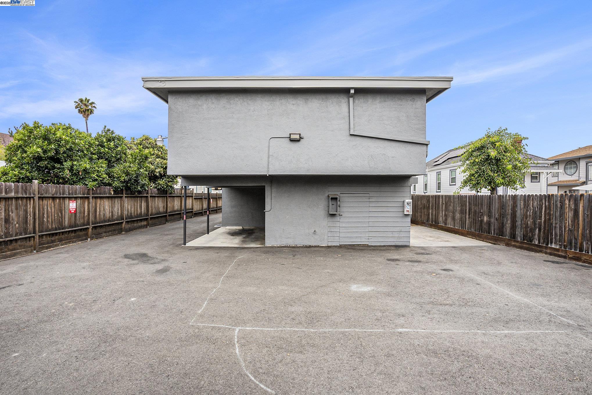 Detail Gallery Image 10 of 11 For 341 Castro St, San Leandro,  CA 94577 - – Beds | – Baths