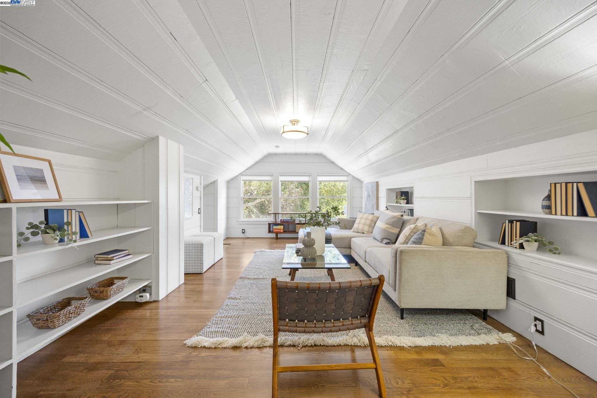 Detail Gallery Image 40 of 60 For 898 Union St, Alameda,  CA 94501 - 4 Beds | 2 Baths