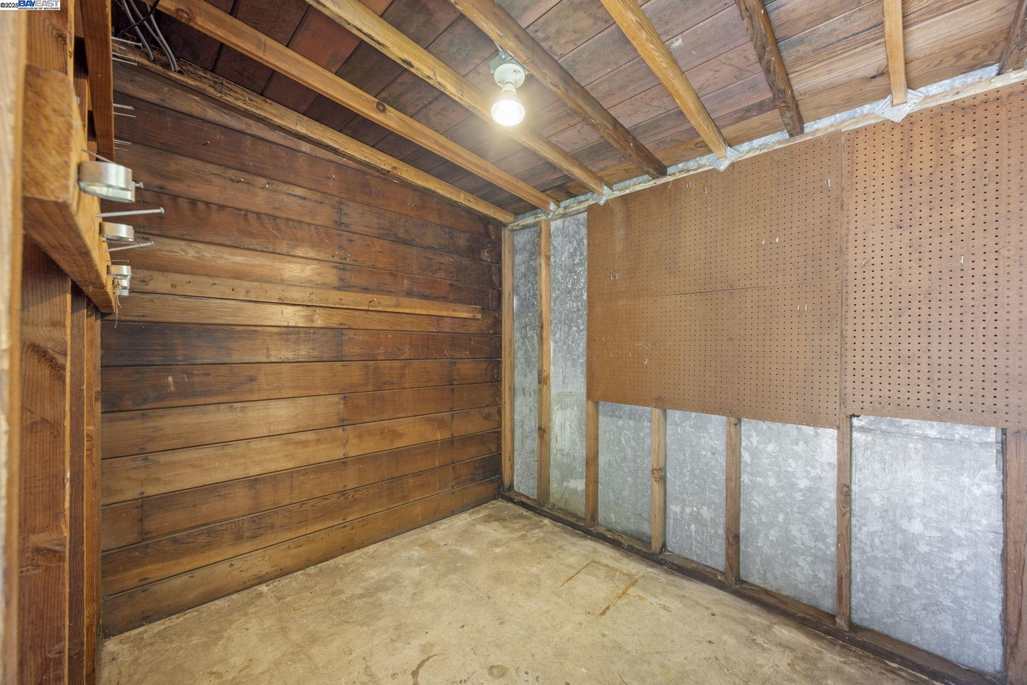 Detail Gallery Image 52 of 60 For 898 Union St, Alameda,  CA 94501 - 4 Beds | 2 Baths