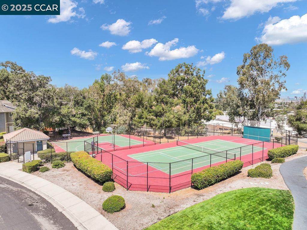 Detail Gallery Image 40 of 46 For 415 Orchard View Ave, Martinez,  CA 94553 - 3 Beds | 2/1 Baths