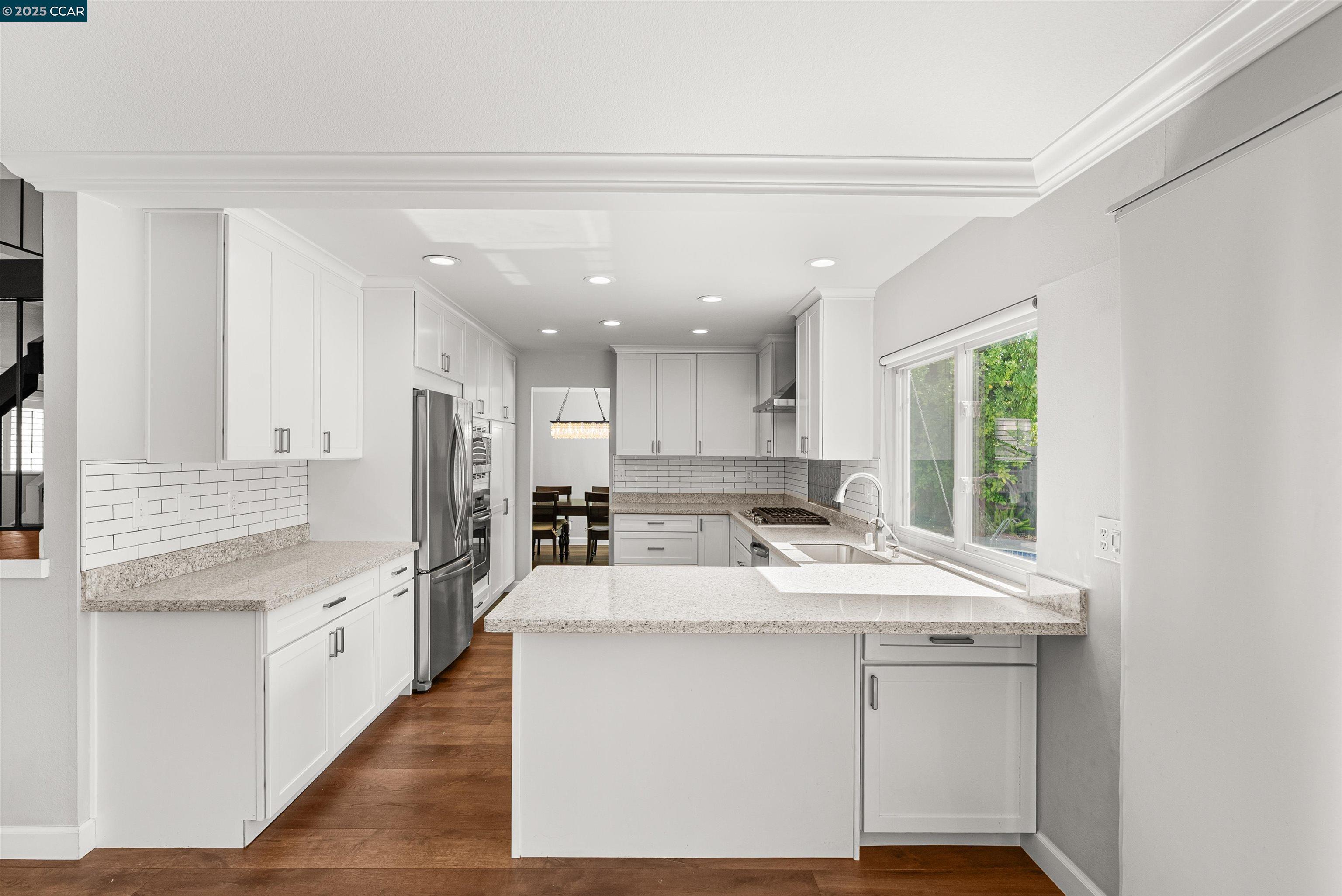 Detail Gallery Image 18 of 52 For 4403 Winterberry Ct, Concord,  CA 94521 - 4 Beds | 2/1 Baths