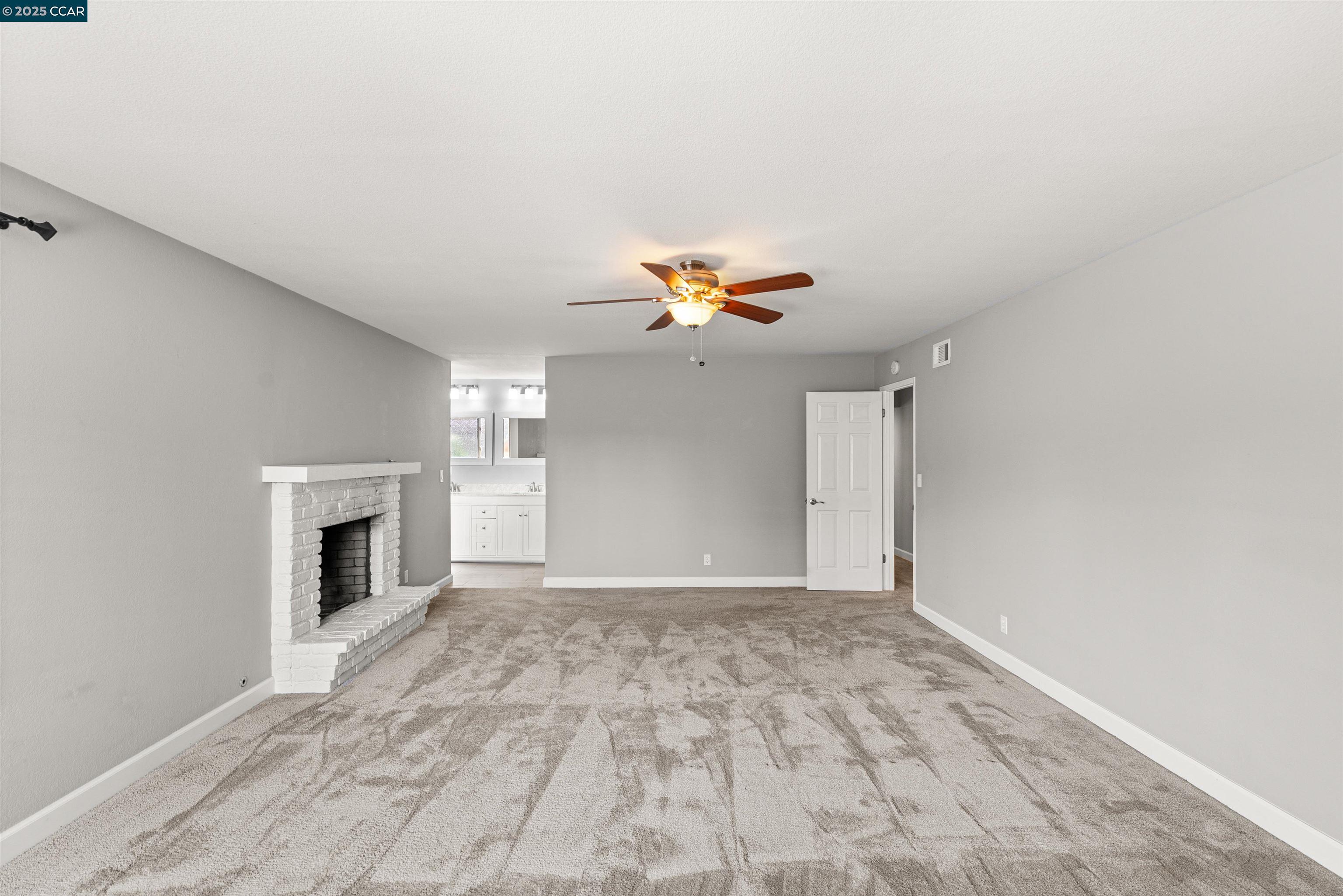 Detail Gallery Image 36 of 52 For 4403 Winterberry Ct, Concord,  CA 94521 - 4 Beds | 2/1 Baths