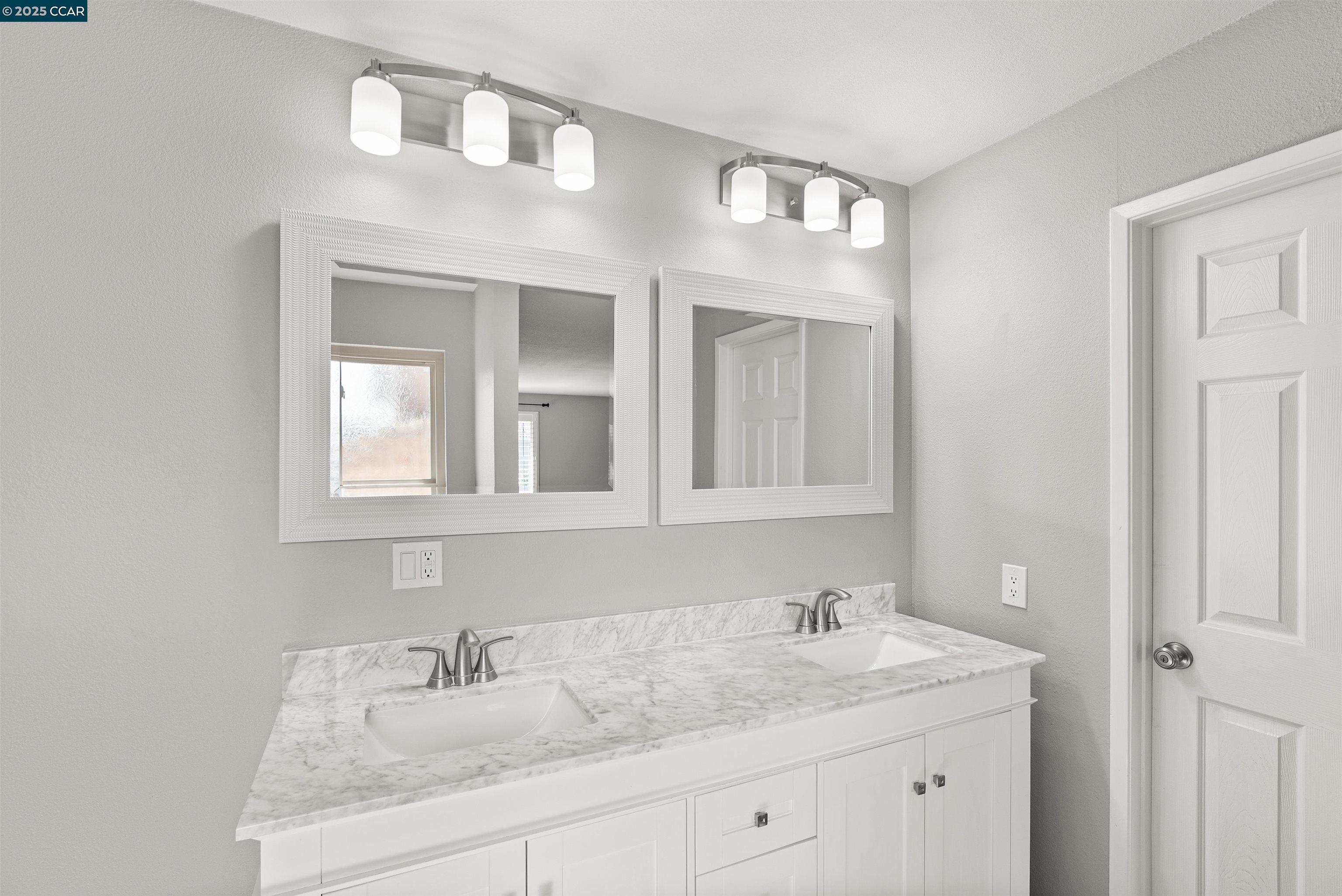 Detail Gallery Image 37 of 52 For 4403 Winterberry Ct, Concord,  CA 94521 - 4 Beds | 2/1 Baths