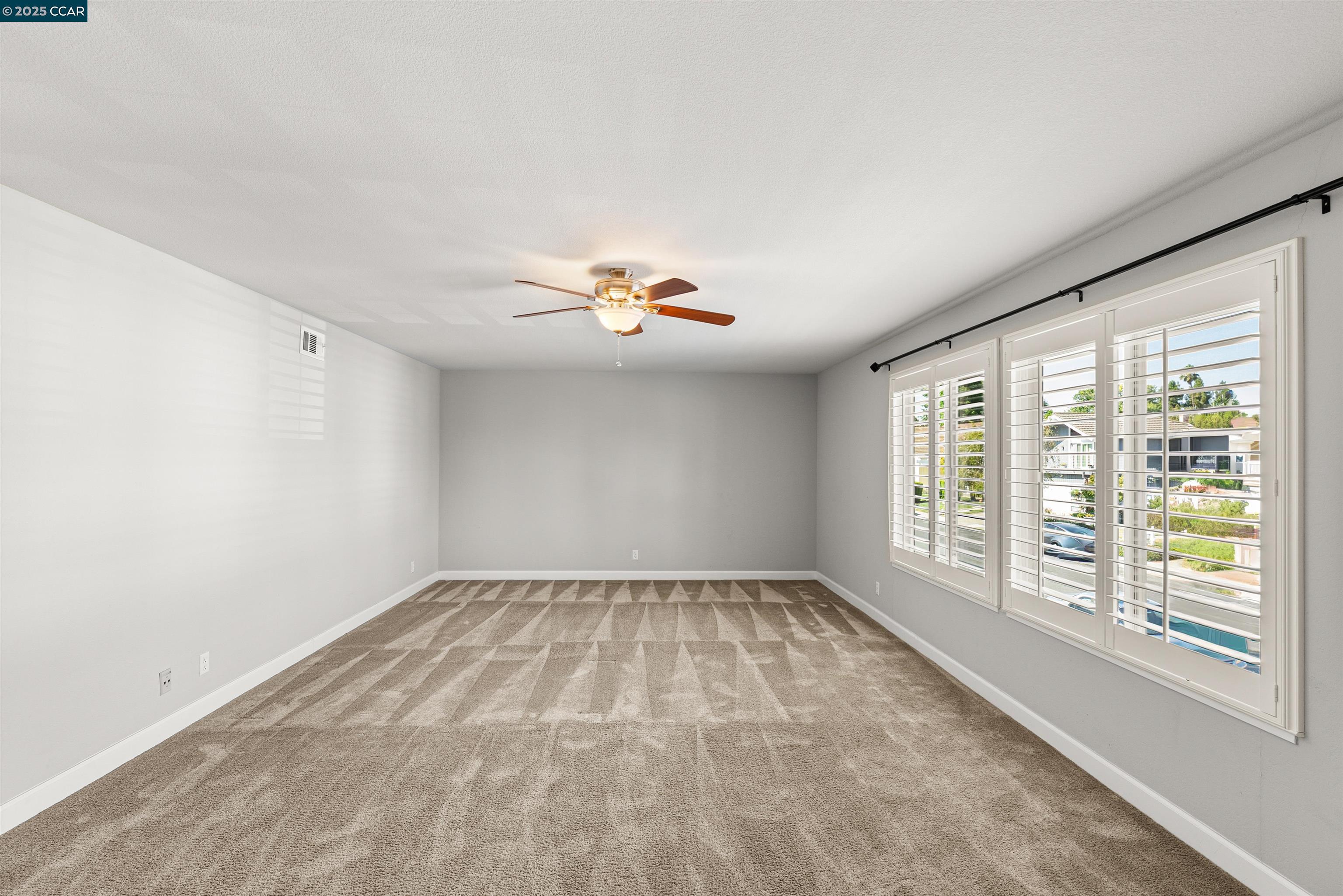Detail Gallery Image 41 of 52 For 4403 Winterberry Ct, Concord,  CA 94521 - 4 Beds | 2/1 Baths