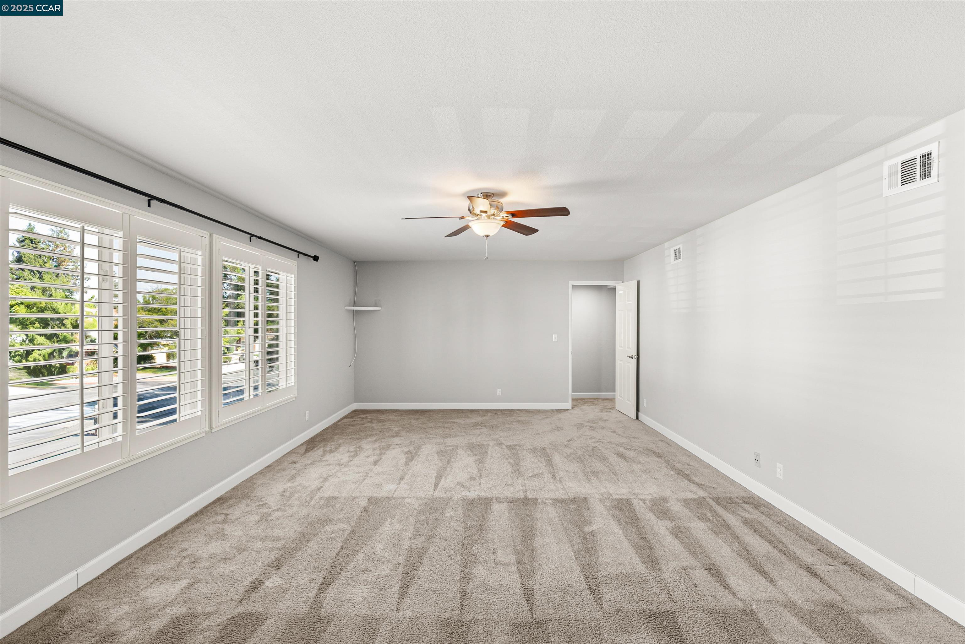 Detail Gallery Image 43 of 52 For 4403 Winterberry Ct, Concord,  CA 94521 - 4 Beds | 2/1 Baths