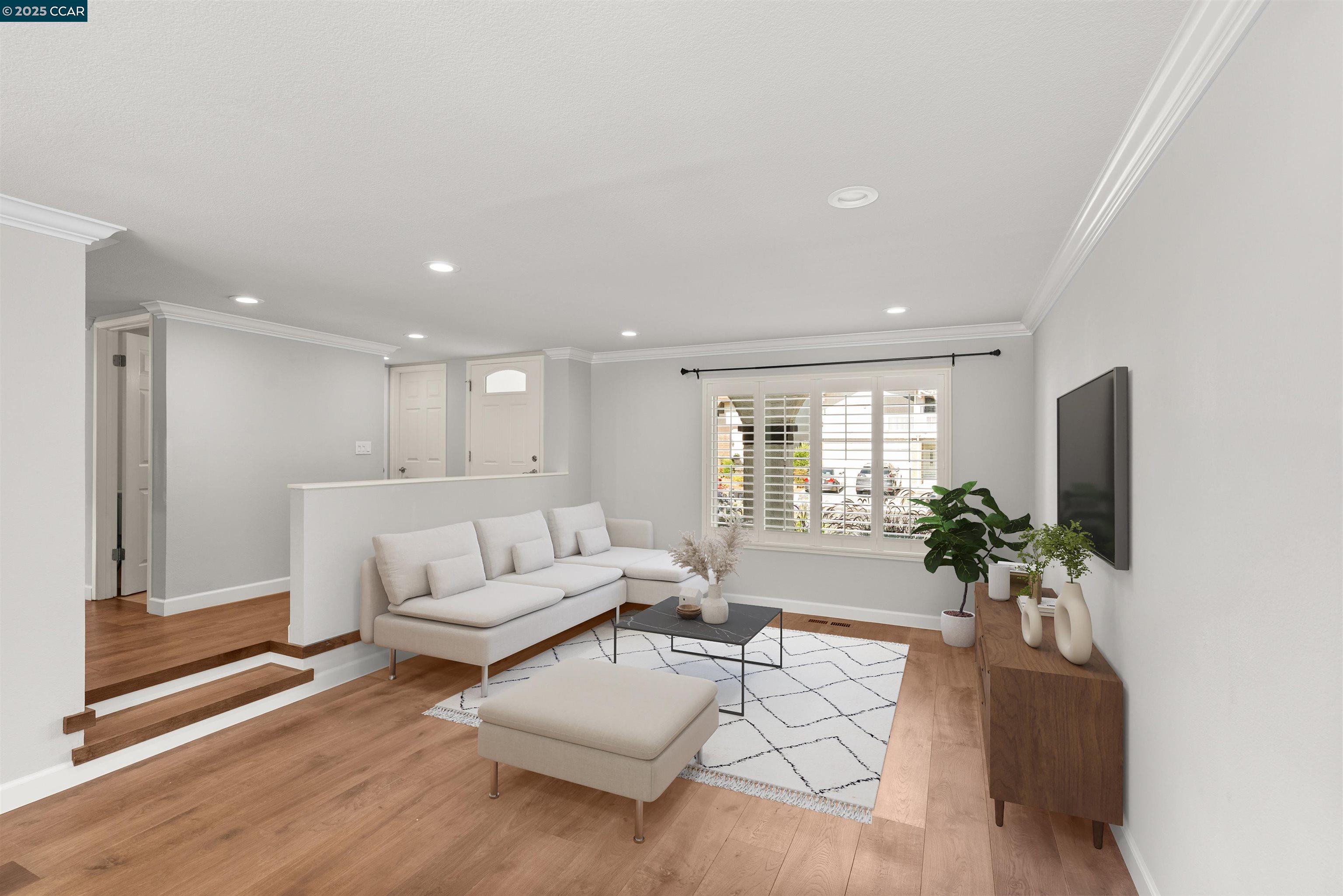 Detail Gallery Image 9 of 52 For 4403 Winterberry Ct, Concord,  CA 94521 - 4 Beds | 2/1 Baths