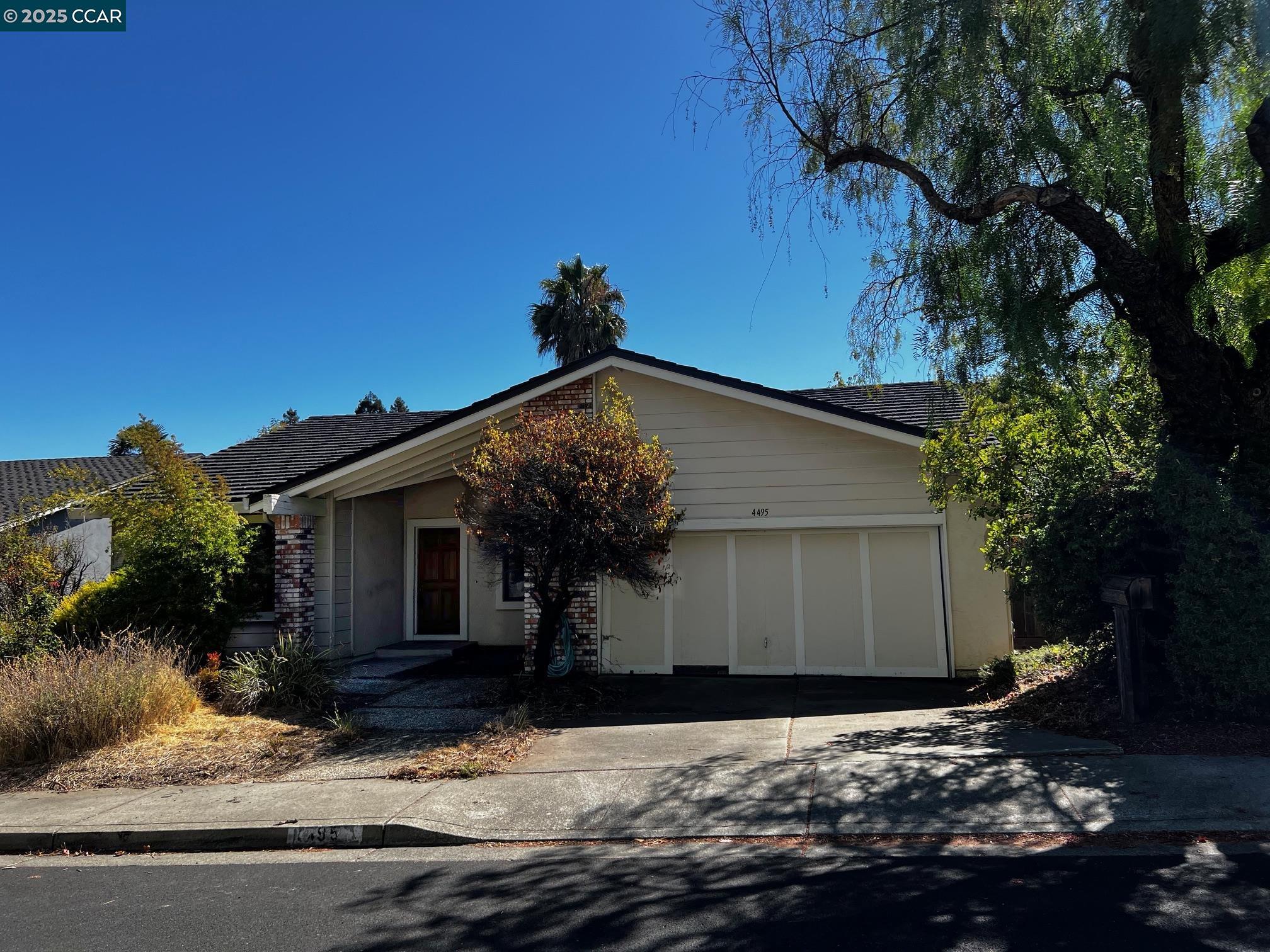 Detail Gallery Image 2 of 24 For 4495 Wildberry Ct, Concord,  CA 94521 - 3 Beds | 2 Baths