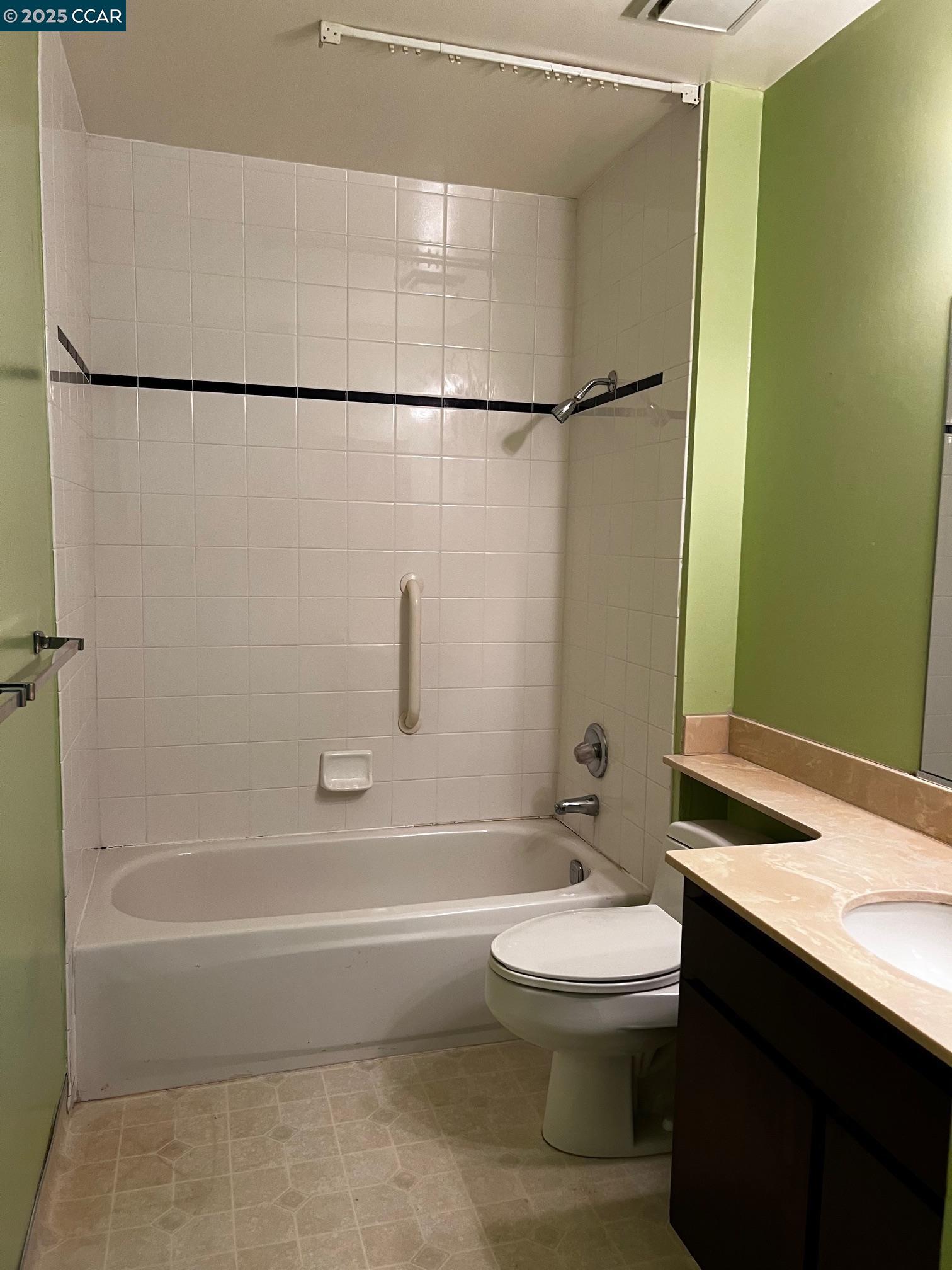 Detail Gallery Image 15 of 24 For 4495 Wildberry Ct, Concord,  CA 94521 - 3 Beds | 2 Baths
