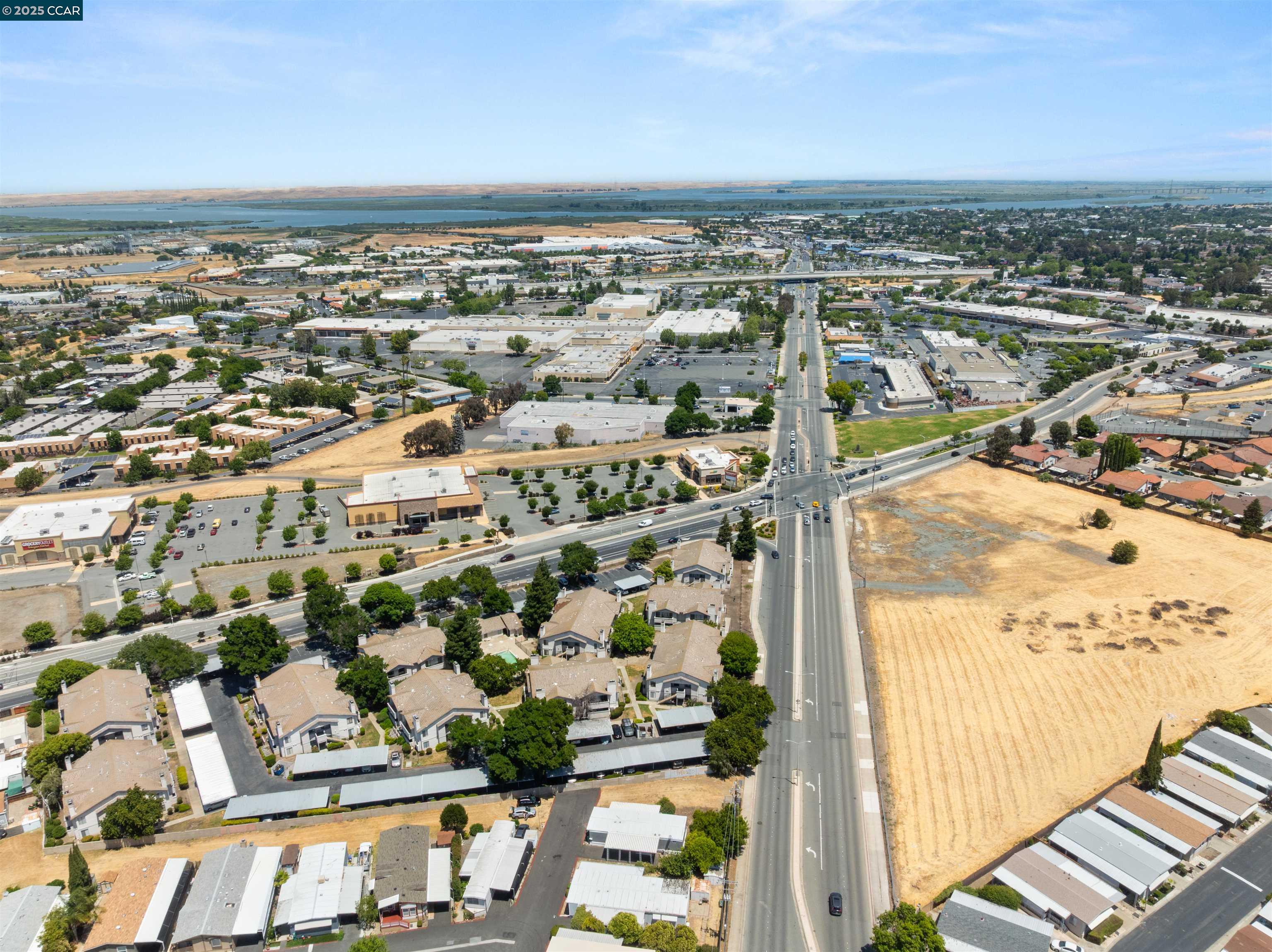 Detail Gallery Image 26 of 29 For 3301 Buchanan Road #11,  Antioch,  CA 94509 - 2 Beds | 2 Baths