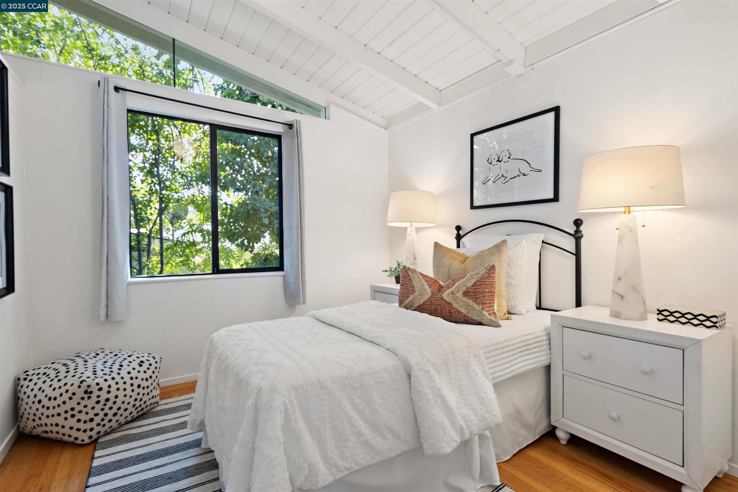 Detail Gallery Image 21 of 30 For 3374 Mildred Lane, Lafayette,  CA 94549 - 4 Beds | 2/1 Baths