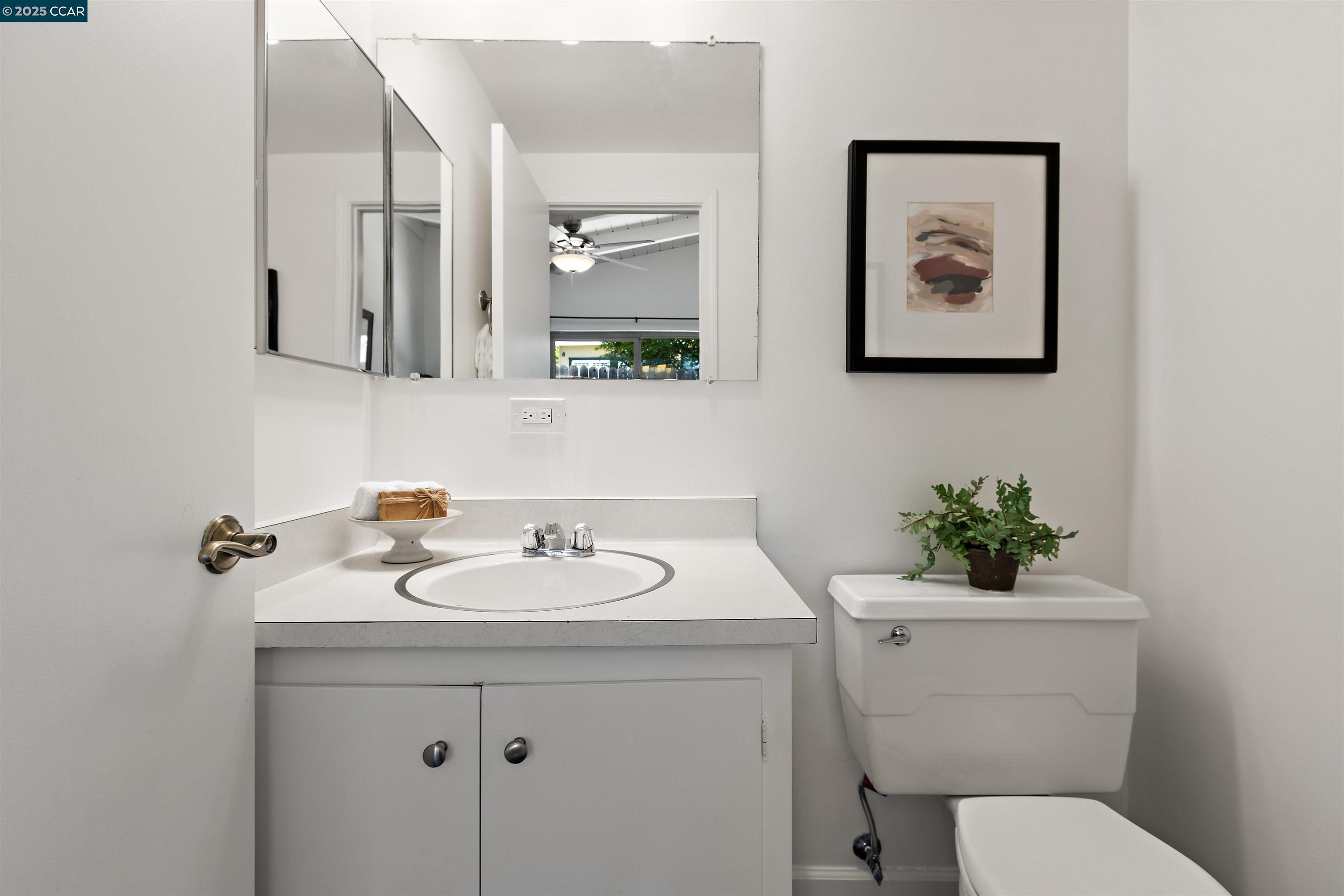 Detail Gallery Image 24 of 30 For 3374 Mildred Lane, Lafayette,  CA 94549 - 4 Beds | 2/1 Baths