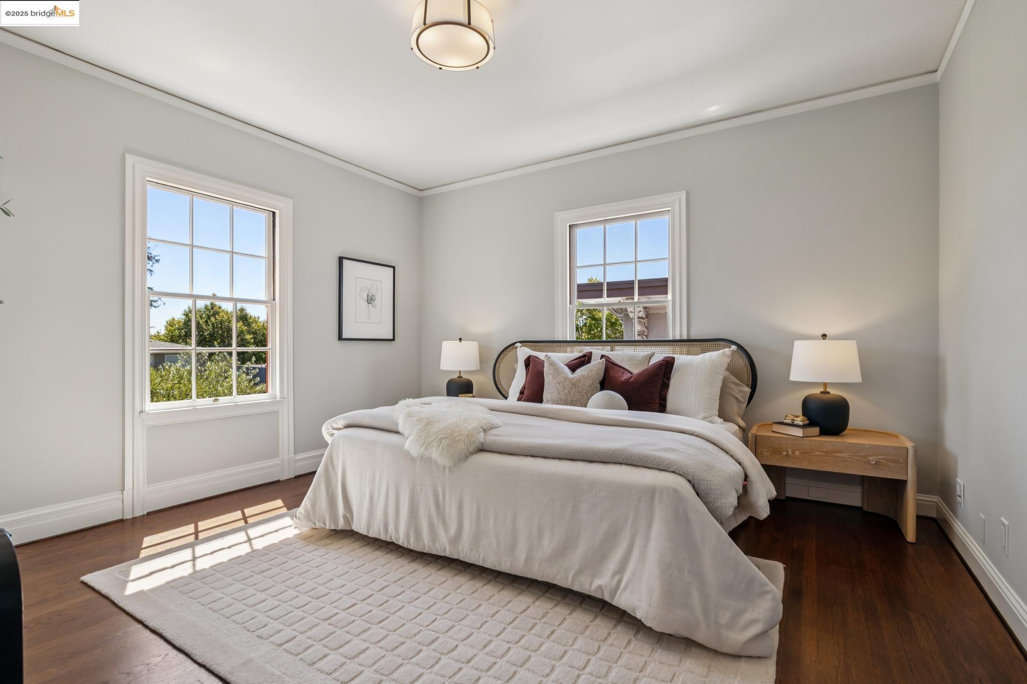 Detail Gallery Image 26 of 55 For 612 Longridge Rd, Oakland,  CA 94610 - 5 Beds | 4/1 Baths