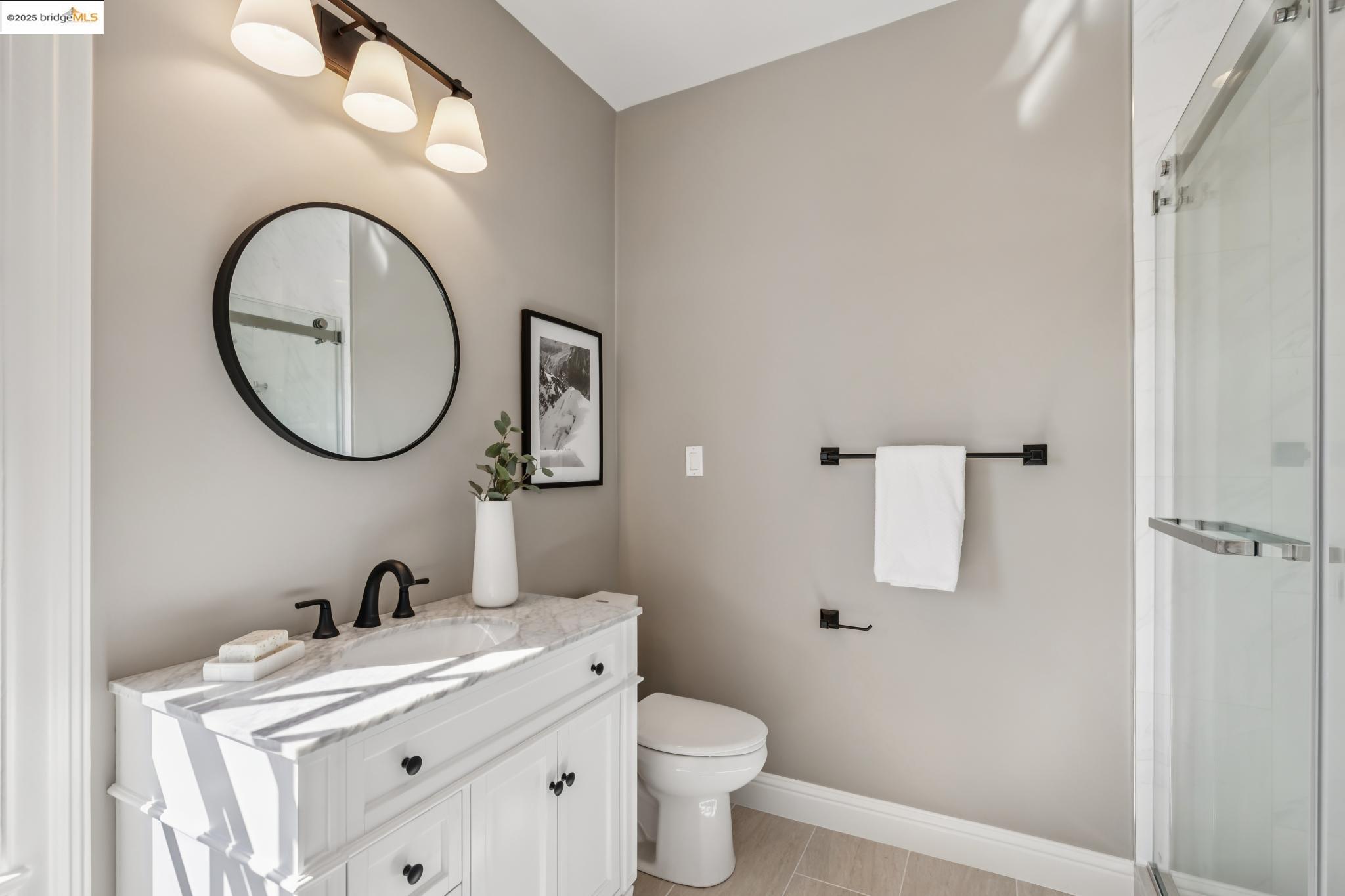 Detail Gallery Image 28 of 55 For 612 Longridge Rd, Oakland,  CA 94610 - 5 Beds | 4/1 Baths