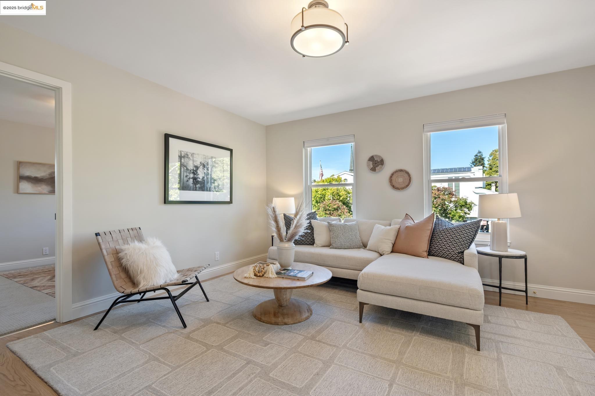 Detail Gallery Image 36 of 55 For 612 Longridge Rd, Oakland,  CA 94610 - 5 Beds | 4/1 Baths