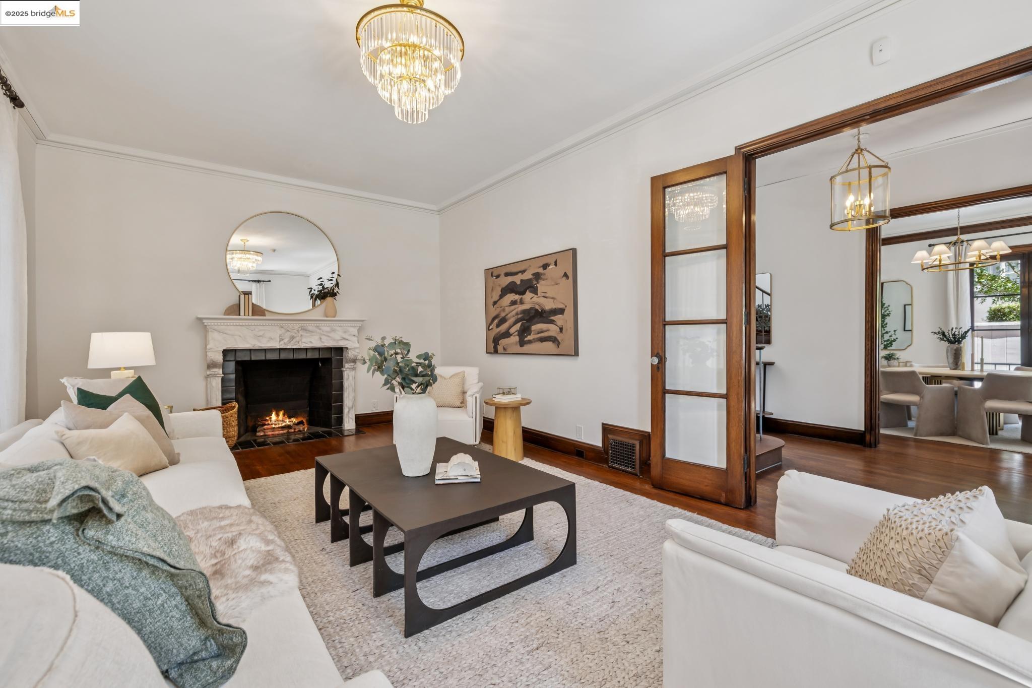 Detail Gallery Image 5 of 55 For 612 Longridge Rd, Oakland,  CA 94610 - 5 Beds | 4/1 Baths