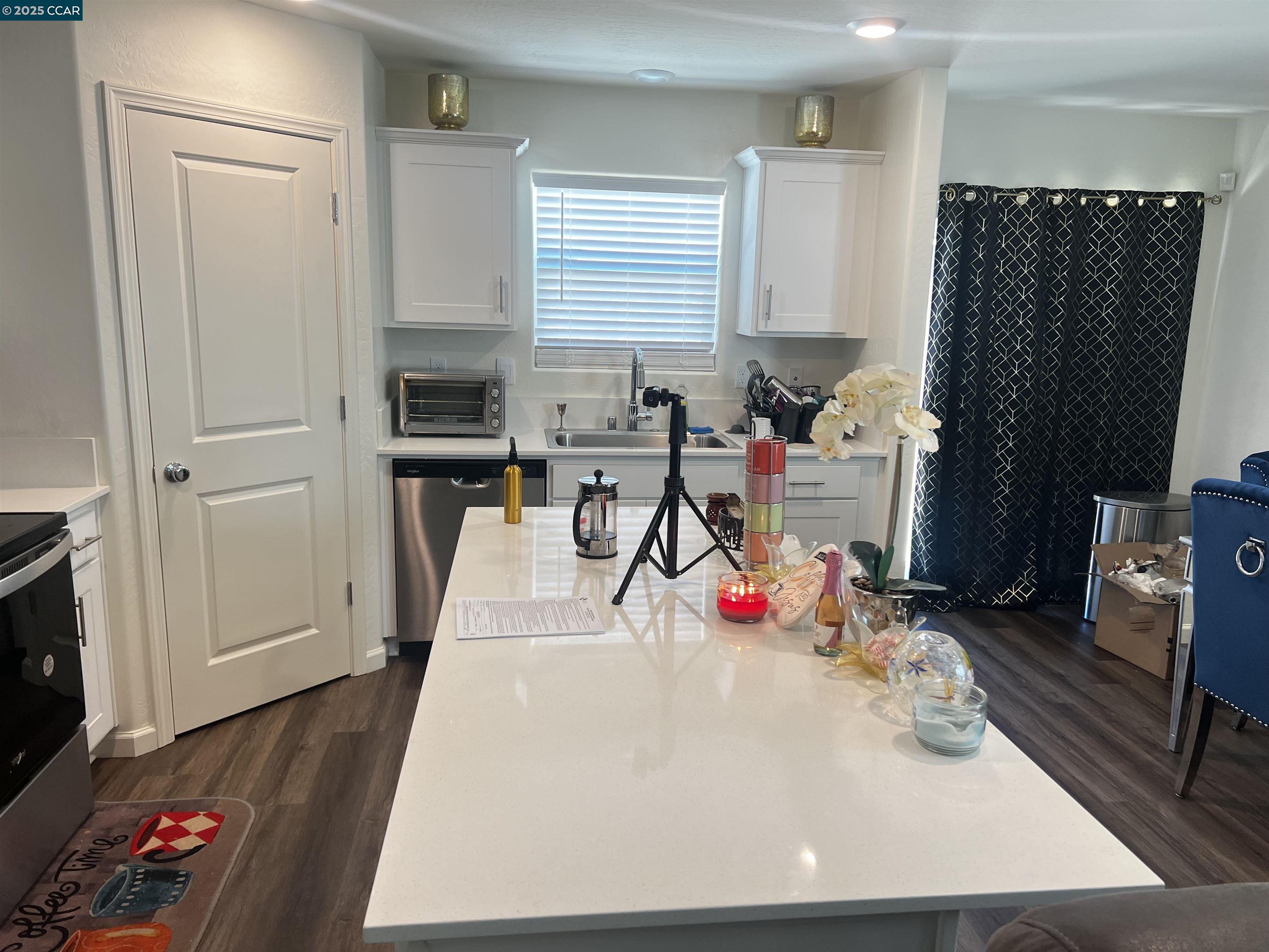 Detail Gallery Image 11 of 30 For 627 Elizabeth Ct, Merced,  CA 95341 - 3 Beds | 2 Baths
