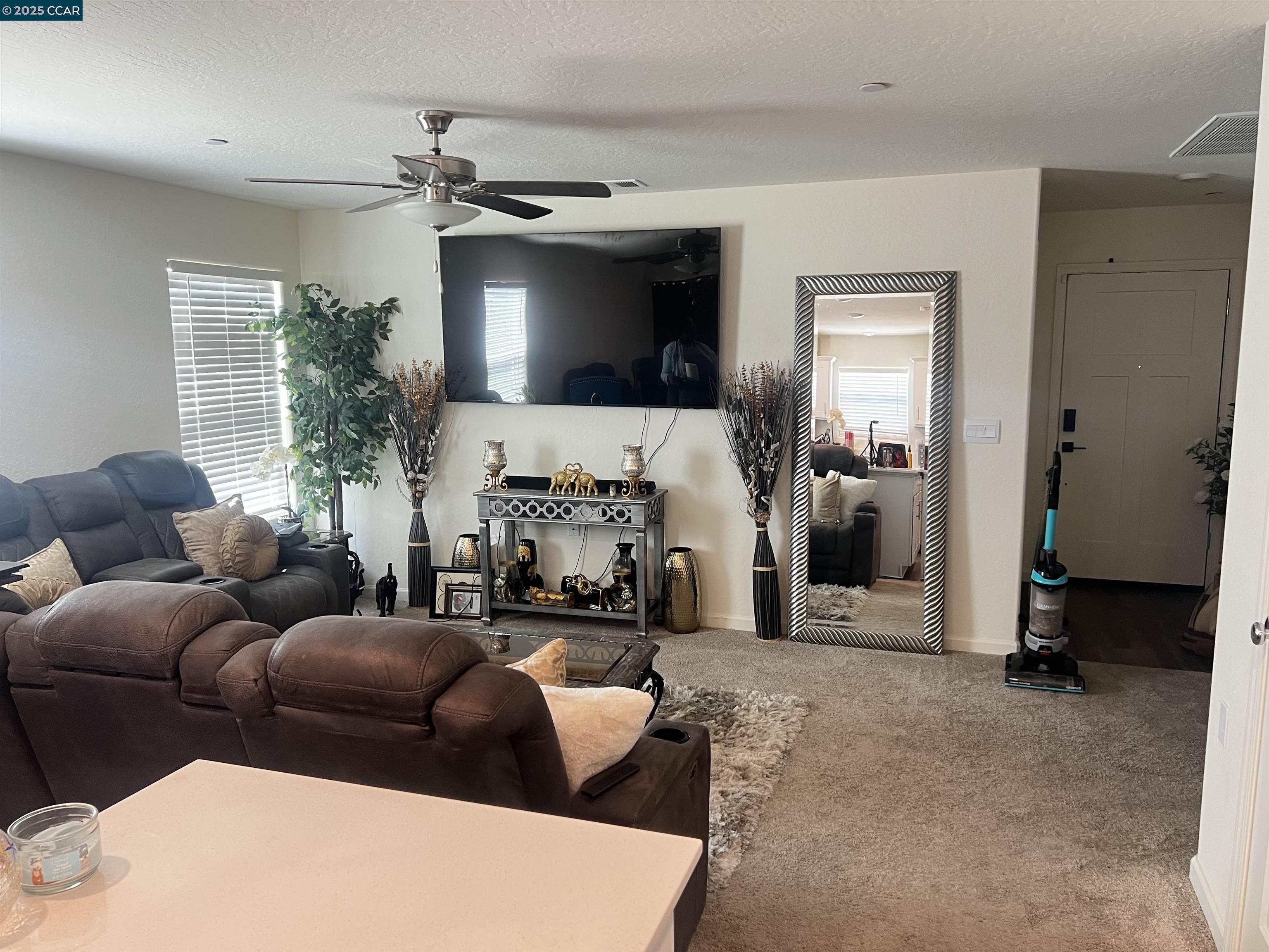 Detail Gallery Image 12 of 30 For 627 Elizabeth Ct, Merced,  CA 95341 - 3 Beds | 2 Baths