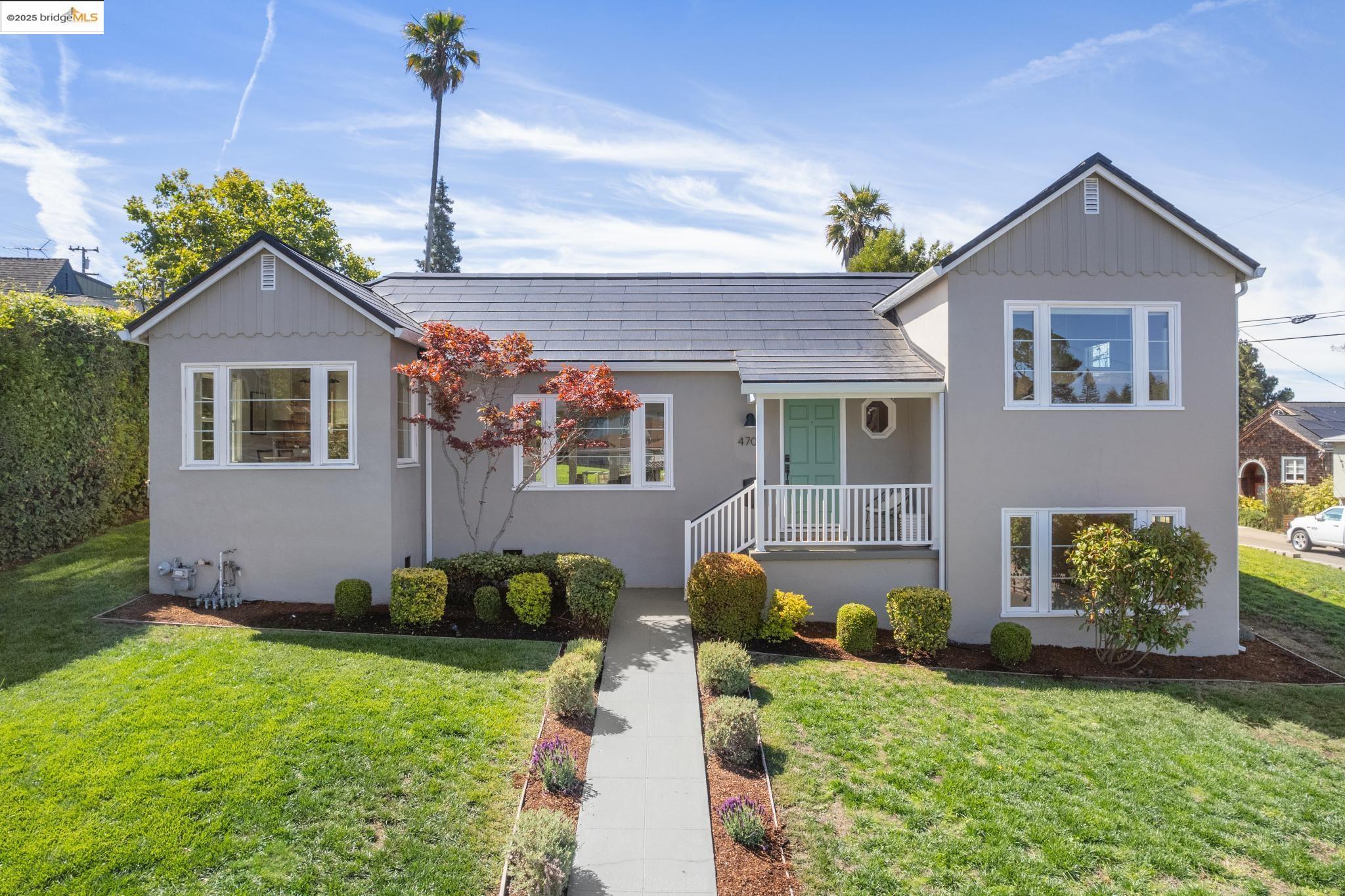 Detail Gallery Image 2 of 53 For 4701 Kaphan Ave, Oakland,  CA 94619 - 3 Beds | 2/1 Baths