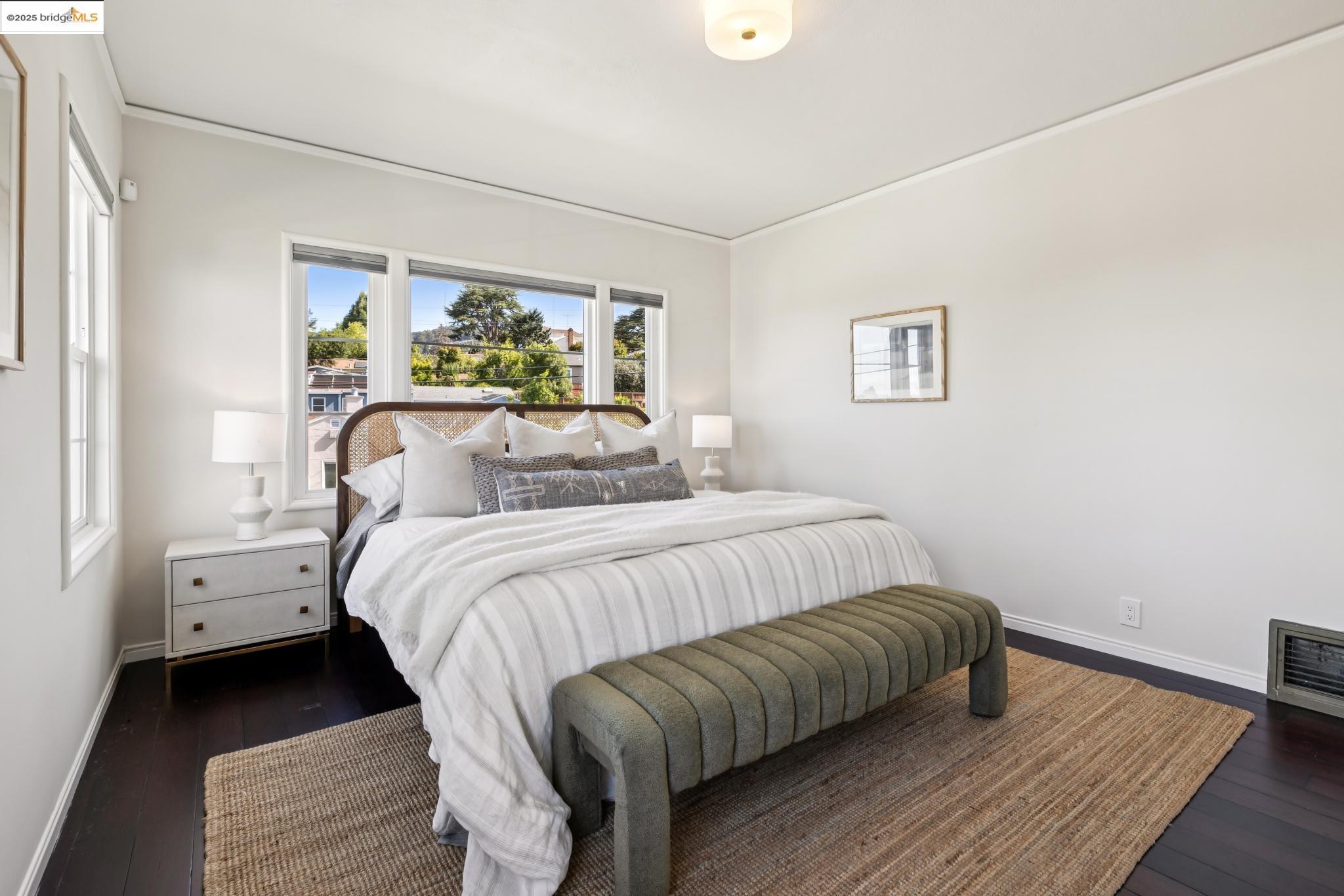 Detail Gallery Image 19 of 53 For 4701 Kaphan Ave, Oakland,  CA 94619 - 3 Beds | 2/1 Baths