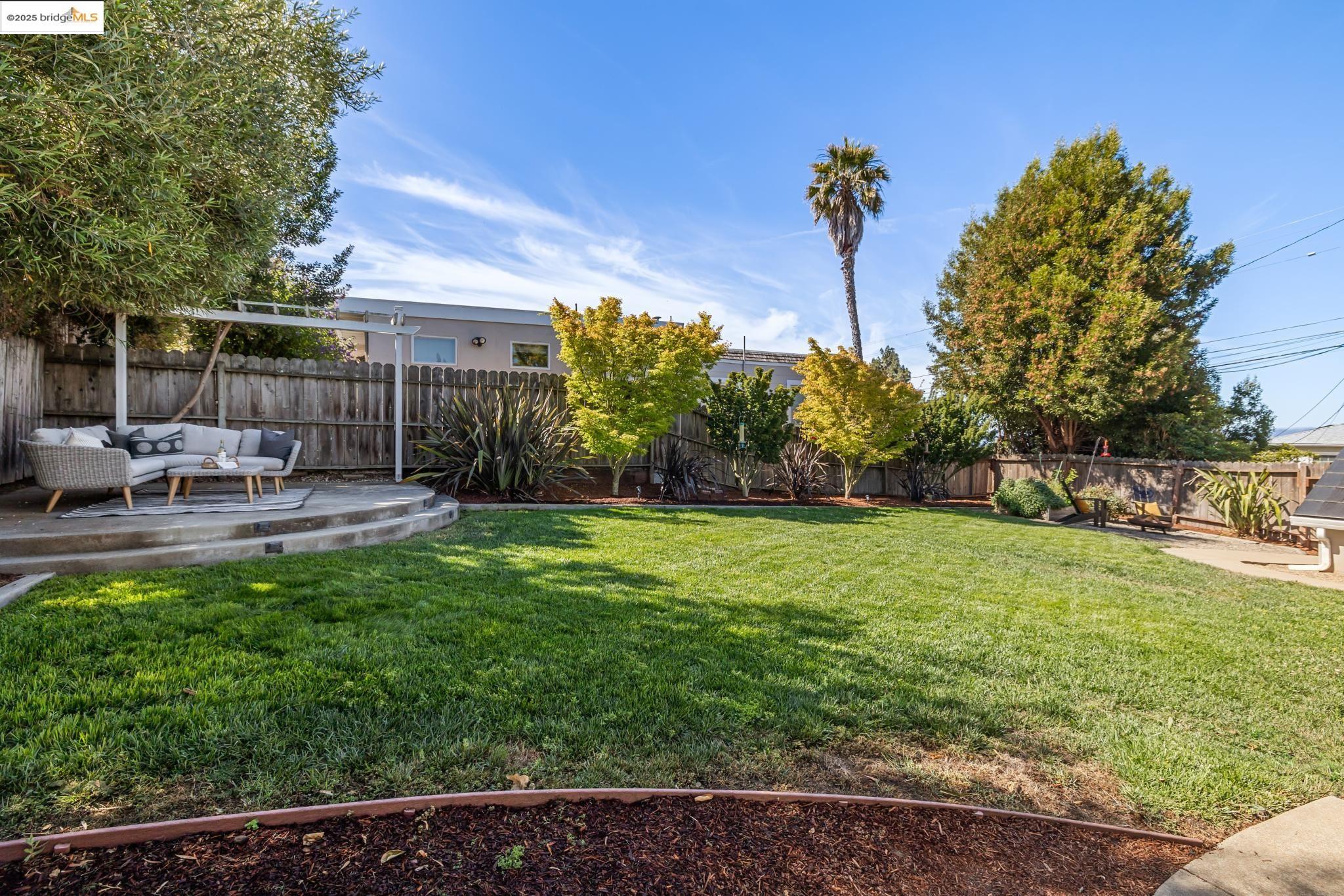 Detail Gallery Image 35 of 53 For 4701 Kaphan Ave, Oakland,  CA 94619 - 3 Beds | 2/1 Baths