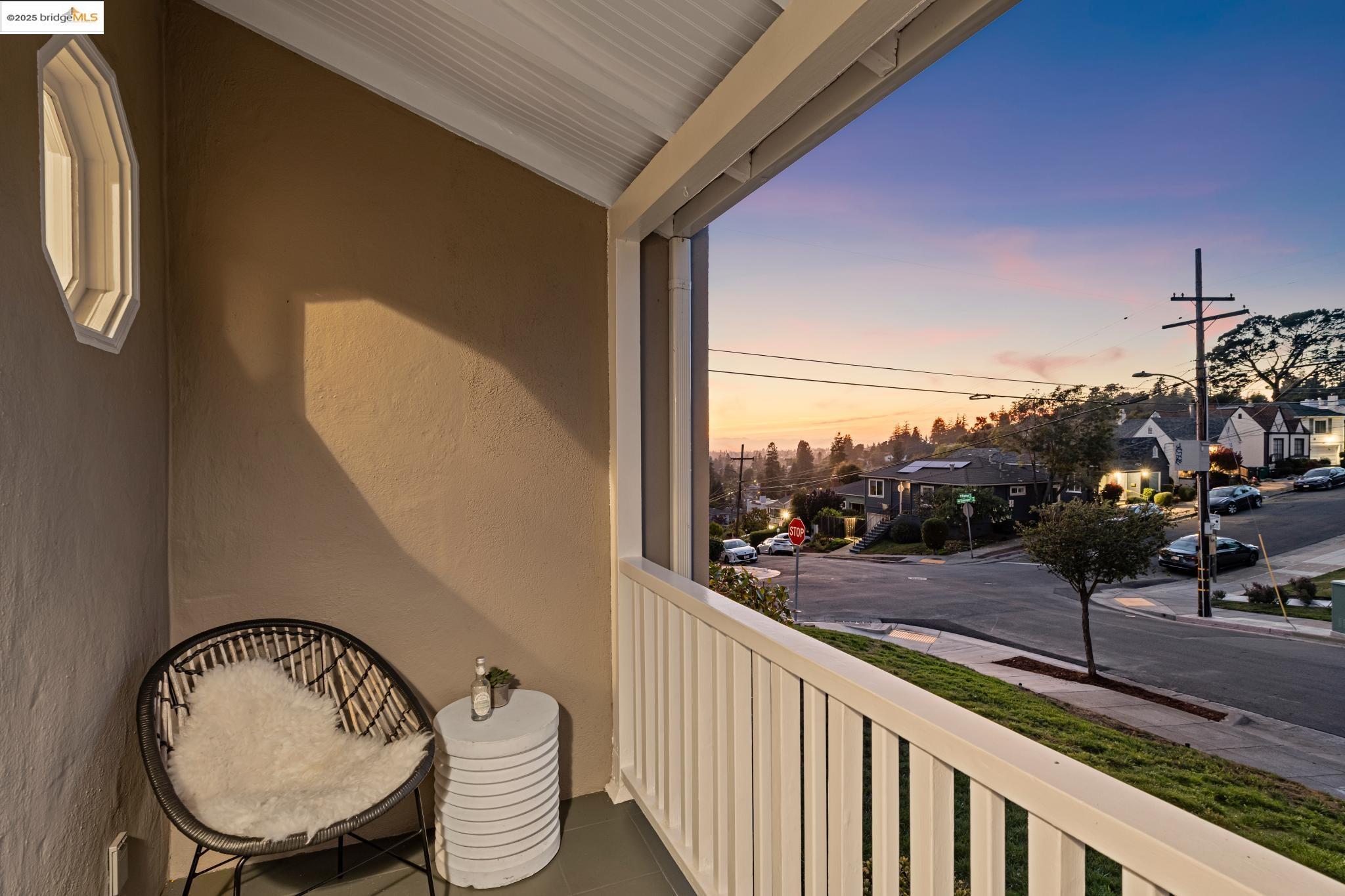 Detail Gallery Image 43 of 53 For 4701 Kaphan Ave, Oakland,  CA 94619 - 3 Beds | 2/1 Baths