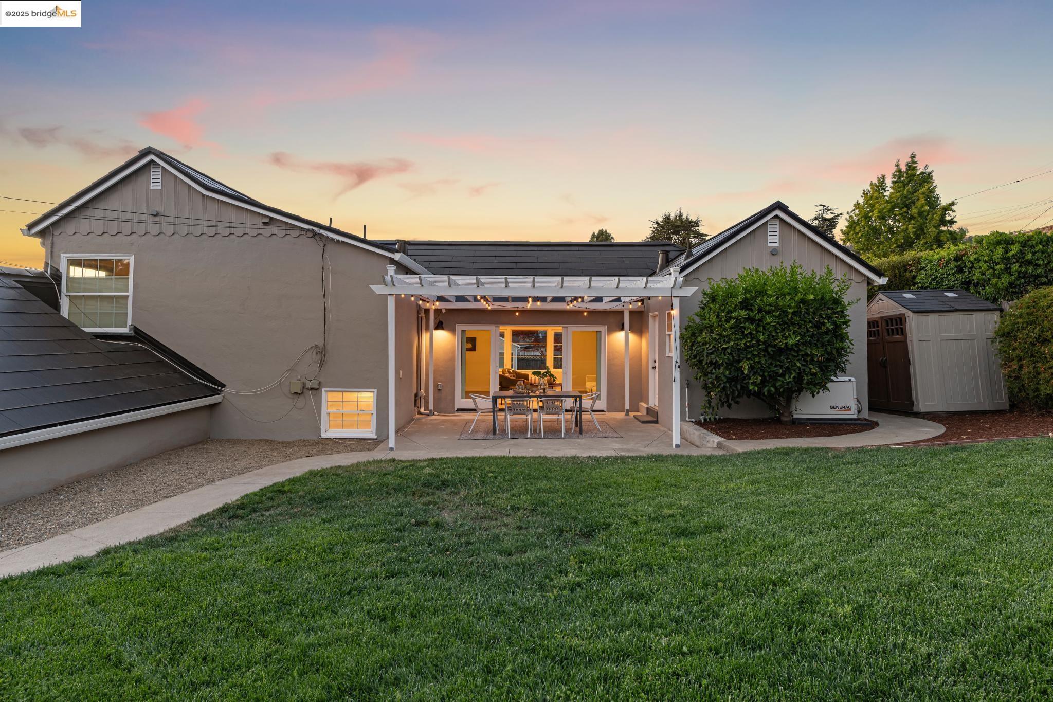Detail Gallery Image 45 of 53 For 4701 Kaphan Ave, Oakland,  CA 94619 - 3 Beds | 2/1 Baths