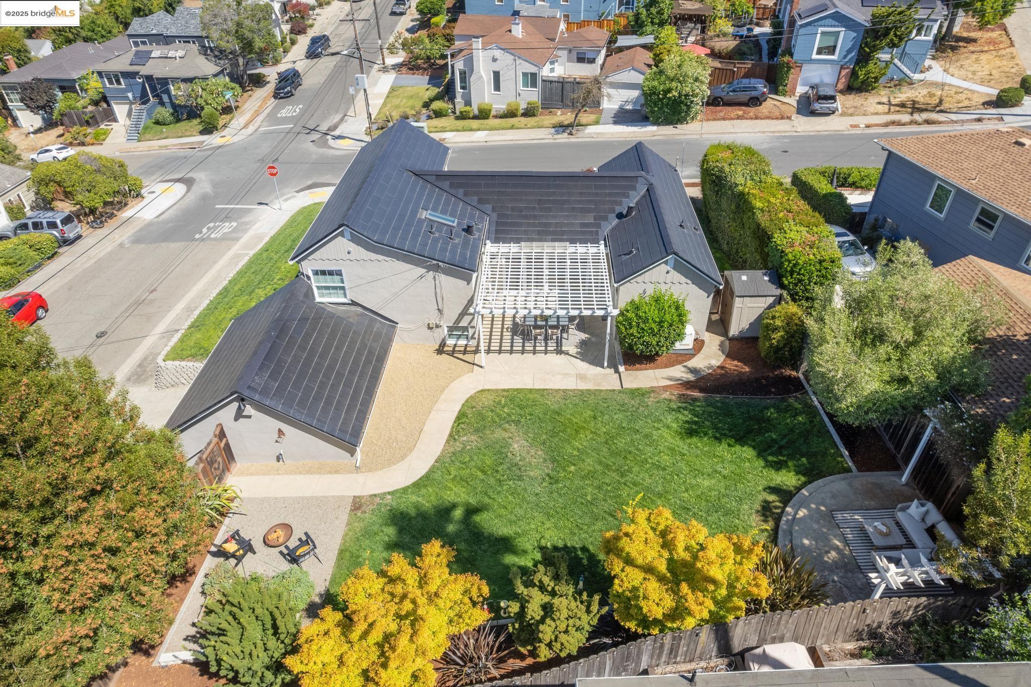 Detail Gallery Image 51 of 53 For 4701 Kaphan Ave, Oakland,  CA 94619 - 3 Beds | 2/1 Baths