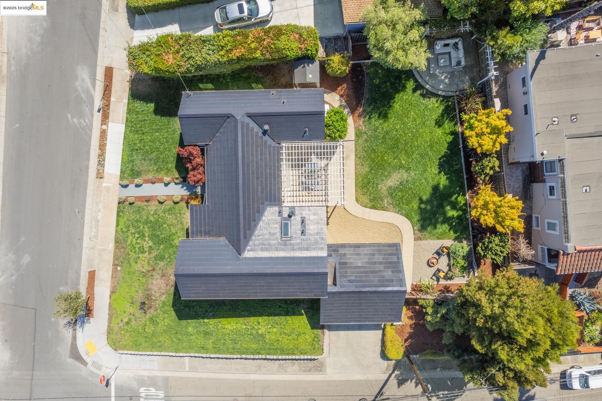 Detail Gallery Image 52 of 53 For 4701 Kaphan Ave, Oakland,  CA 94619 - 3 Beds | 2/1 Baths