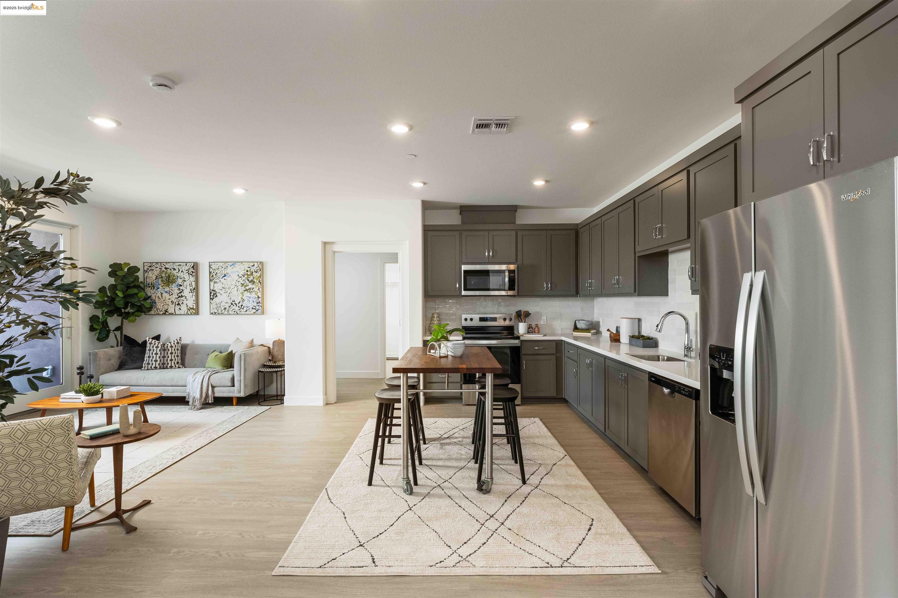 Photo #4: 41107621 Listing 