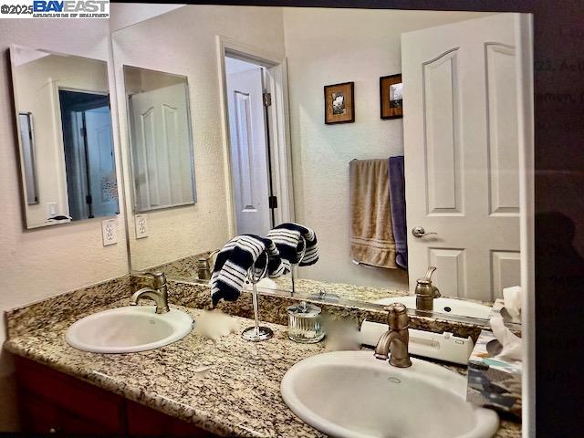 Detail Gallery Image 13 of 19 For 1132 Hoskins Ln, San Ramon,  CA 94582 - 4 Beds | 4 Baths