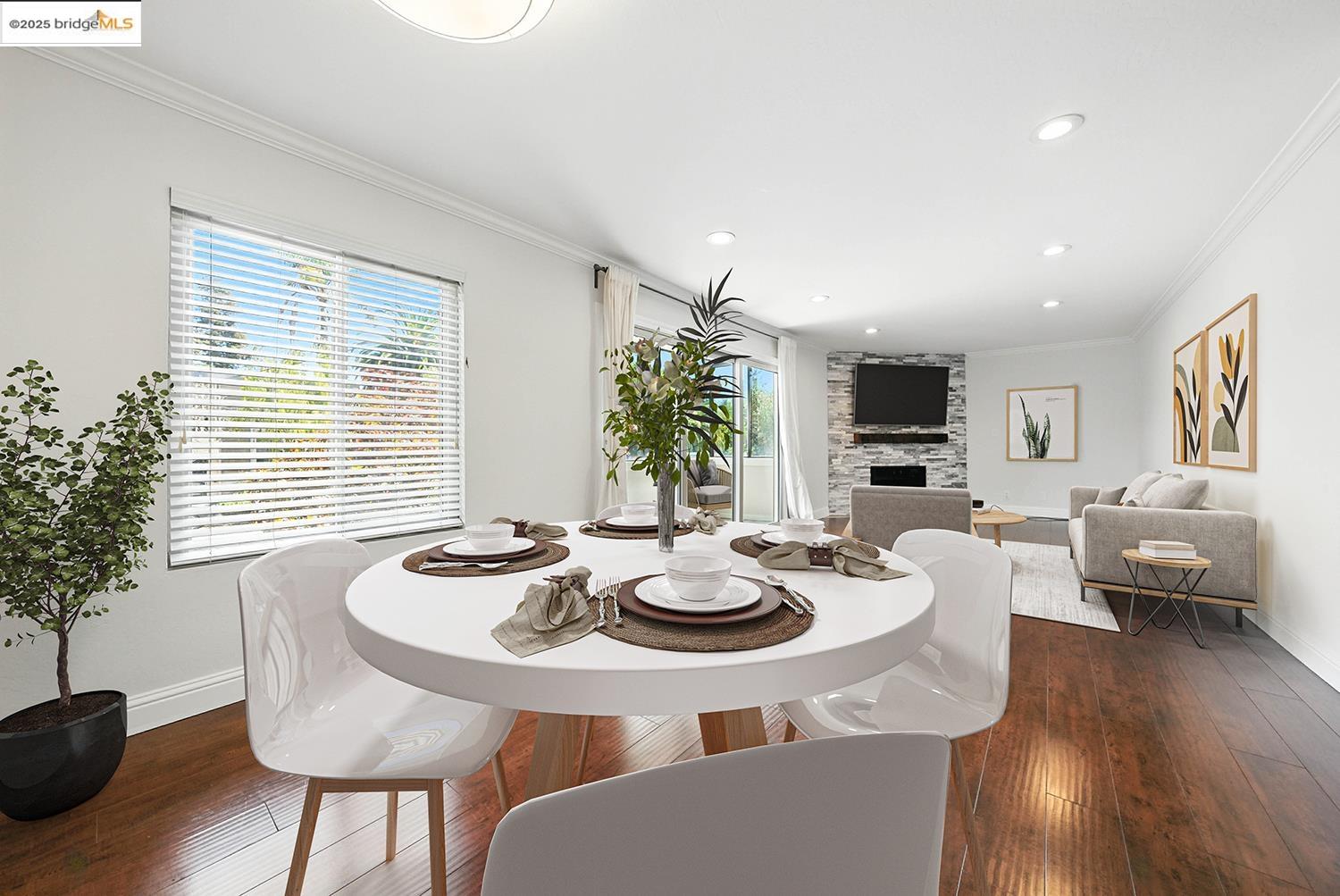 Photo #2: 41107623 Listing 