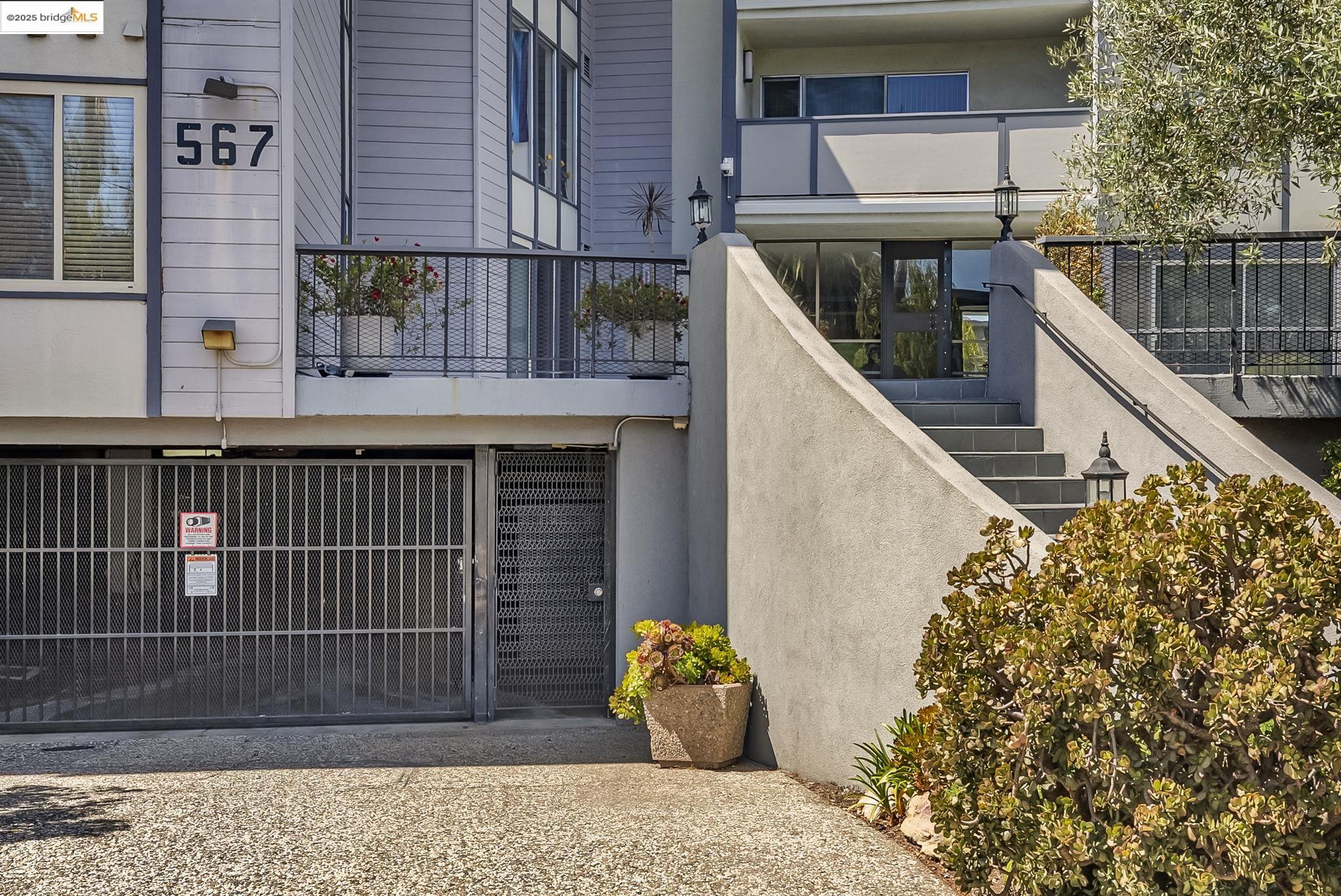 Photo #11: 41107623 Listing: Photo #11