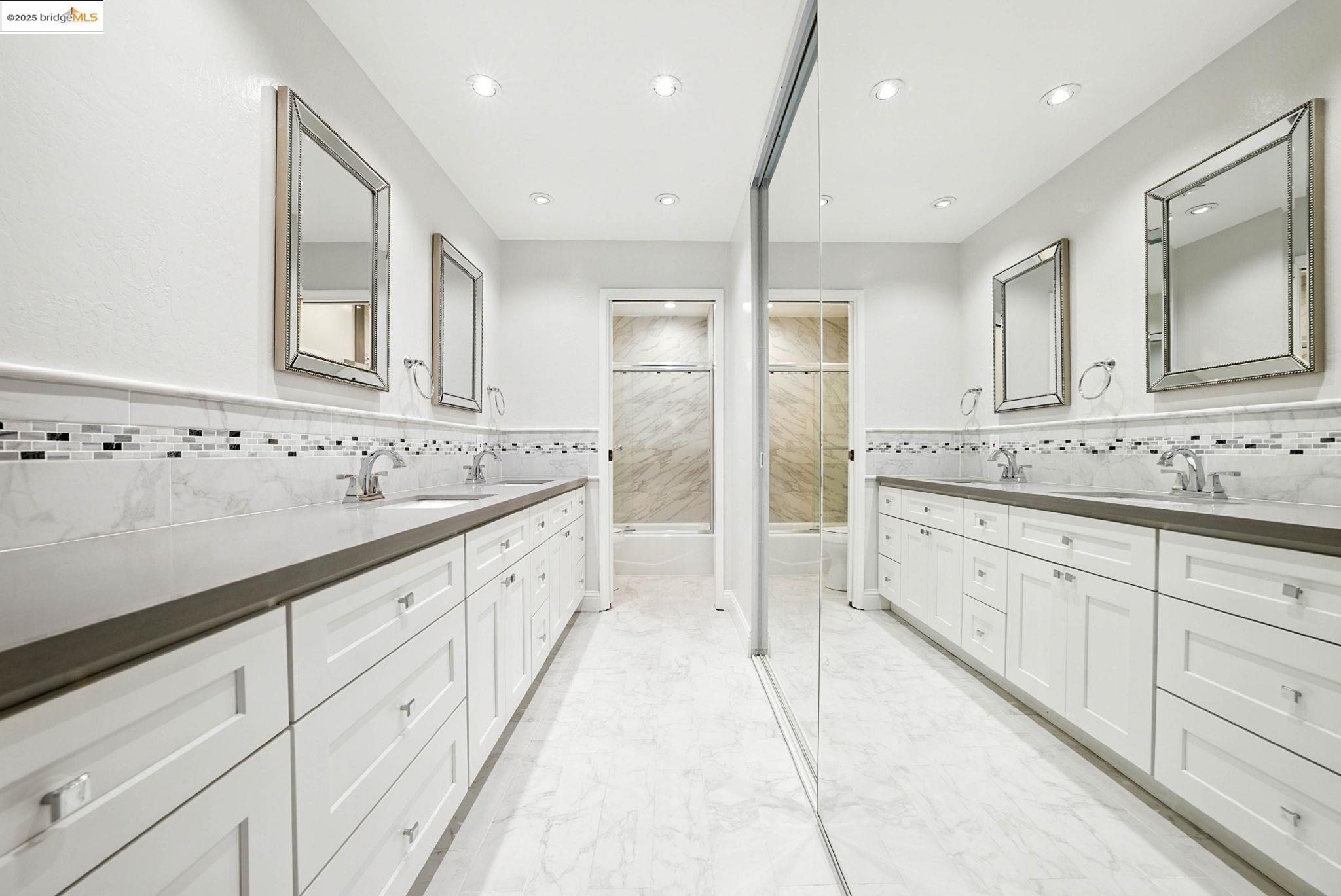 Photo #31: 41107623 Listing: Photo #31