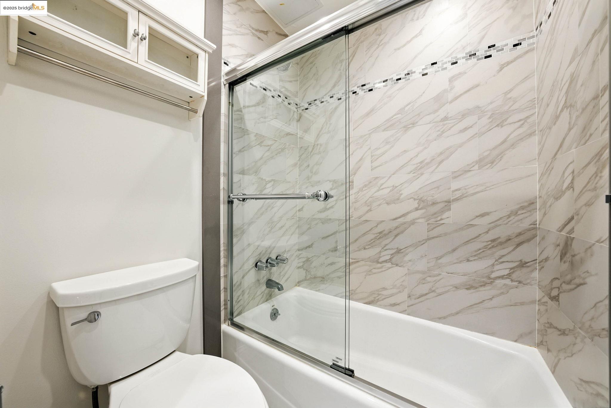 Photo #33: 41107623 Listing: Photo #33