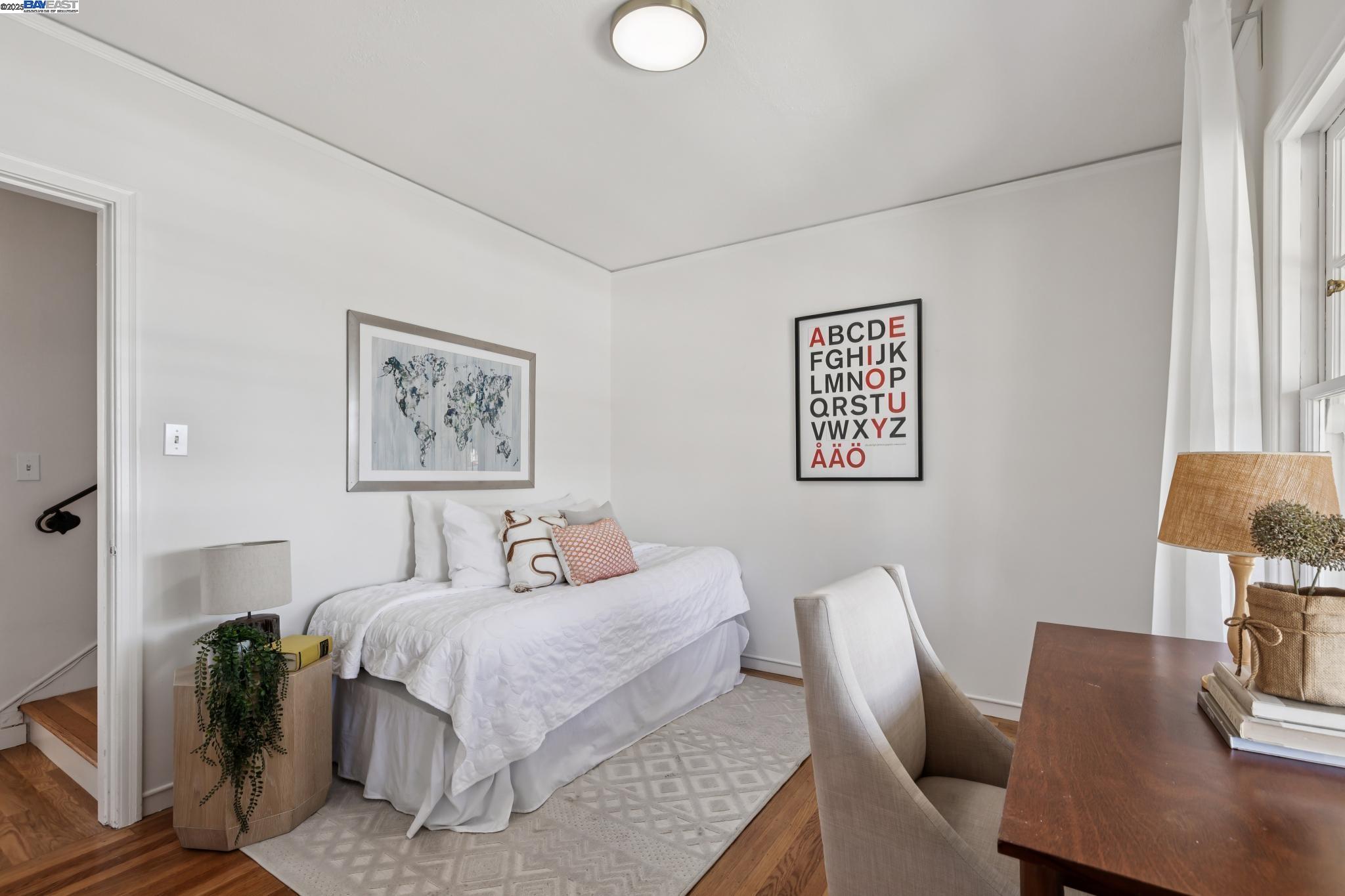 Detail Gallery Image 26 of 60 For 200 Santa Clara Ave, Alameda,  CA 94501 - 3 Beds | 1/1 Baths