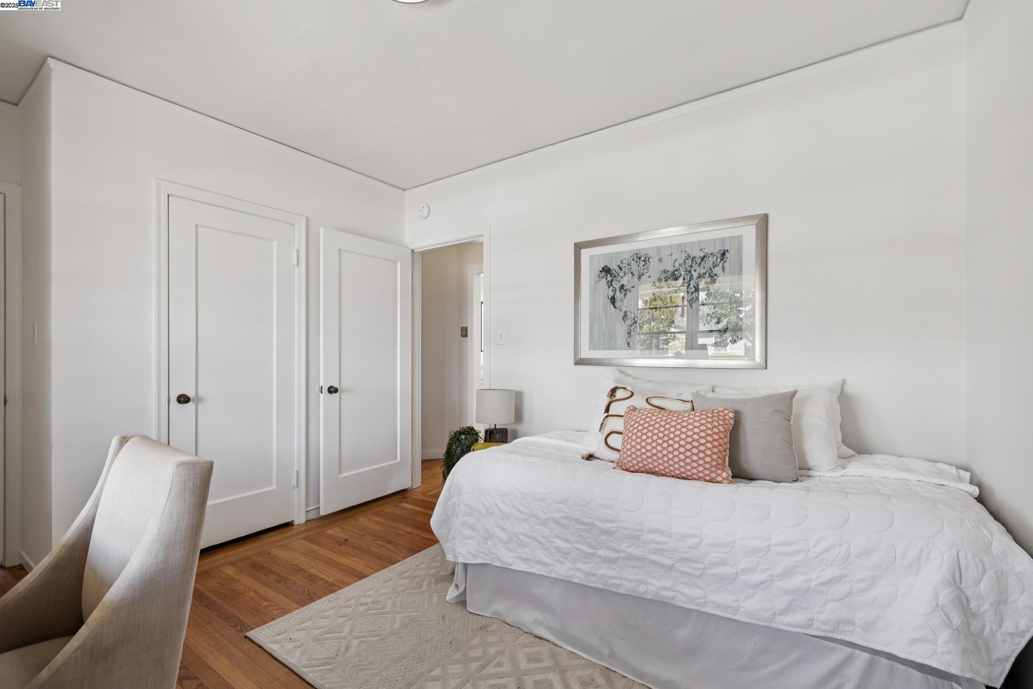 Detail Gallery Image 27 of 60 For 200 Santa Clara Ave, Alameda,  CA 94501 - 3 Beds | 1/1 Baths