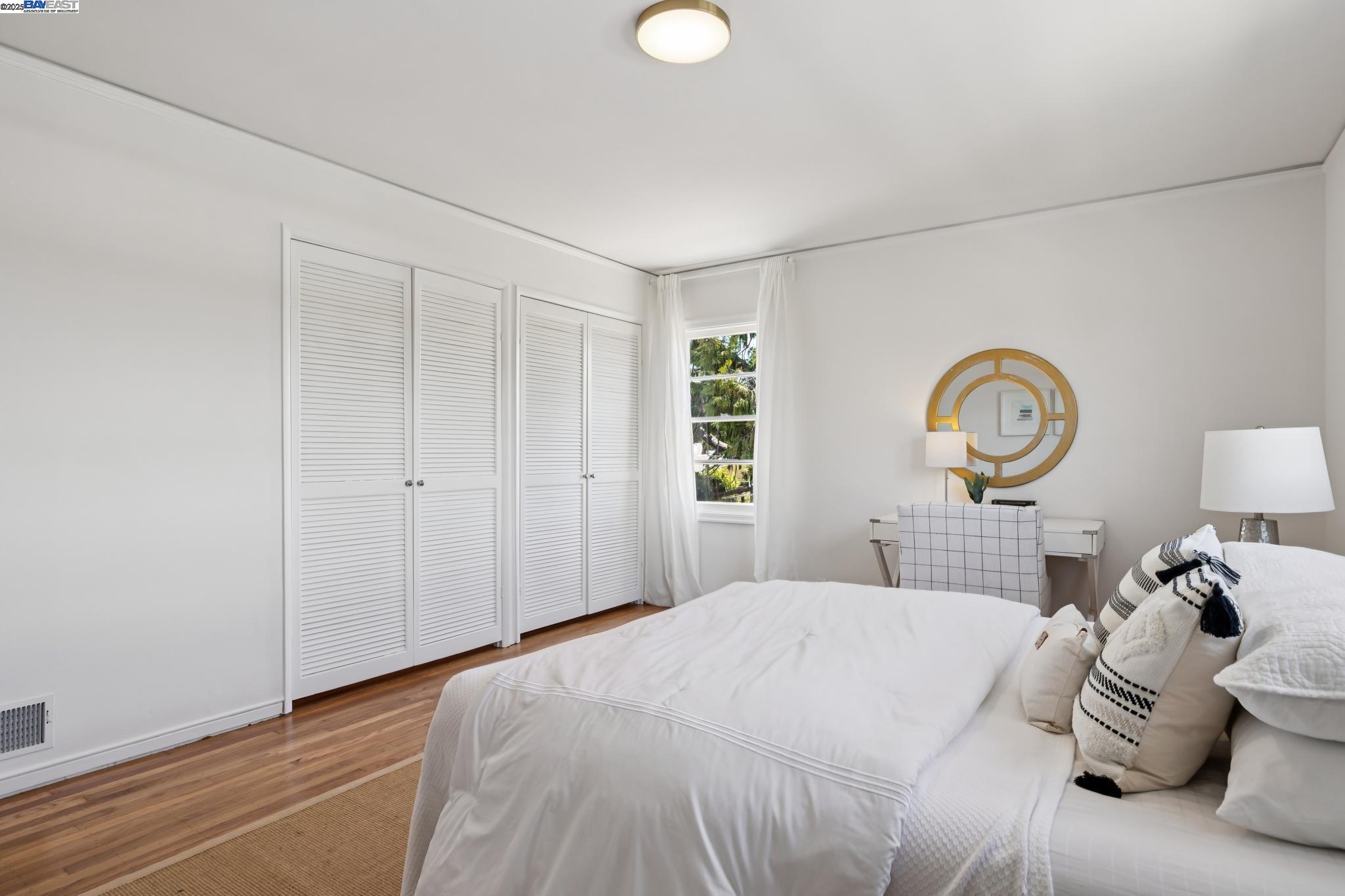 Detail Gallery Image 29 of 60 For 200 Santa Clara Ave, Alameda,  CA 94501 - 3 Beds | 1/1 Baths