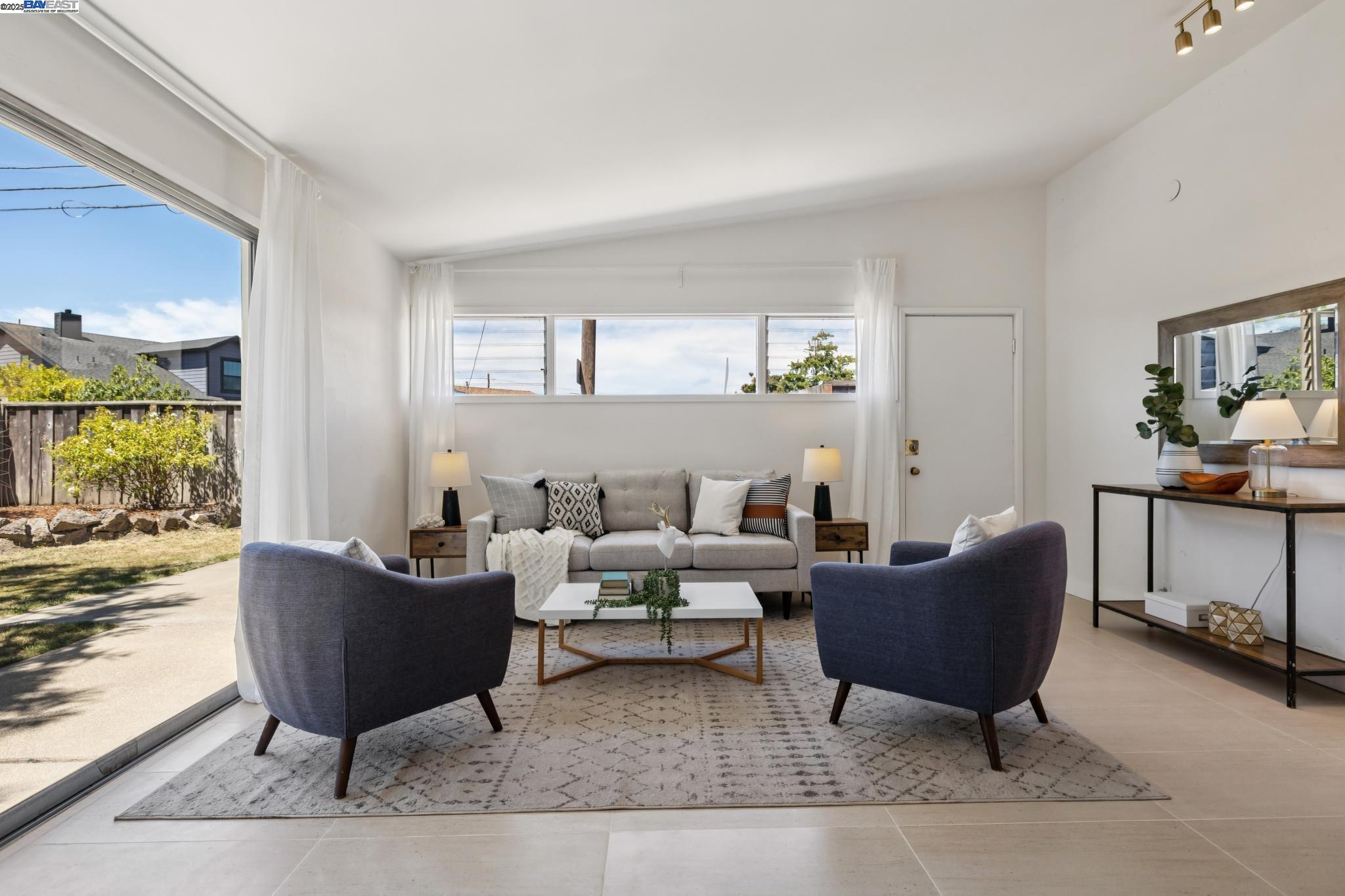 Detail Gallery Image 39 of 60 For 200 Santa Clara Ave, Alameda,  CA 94501 - 3 Beds | 1/1 Baths