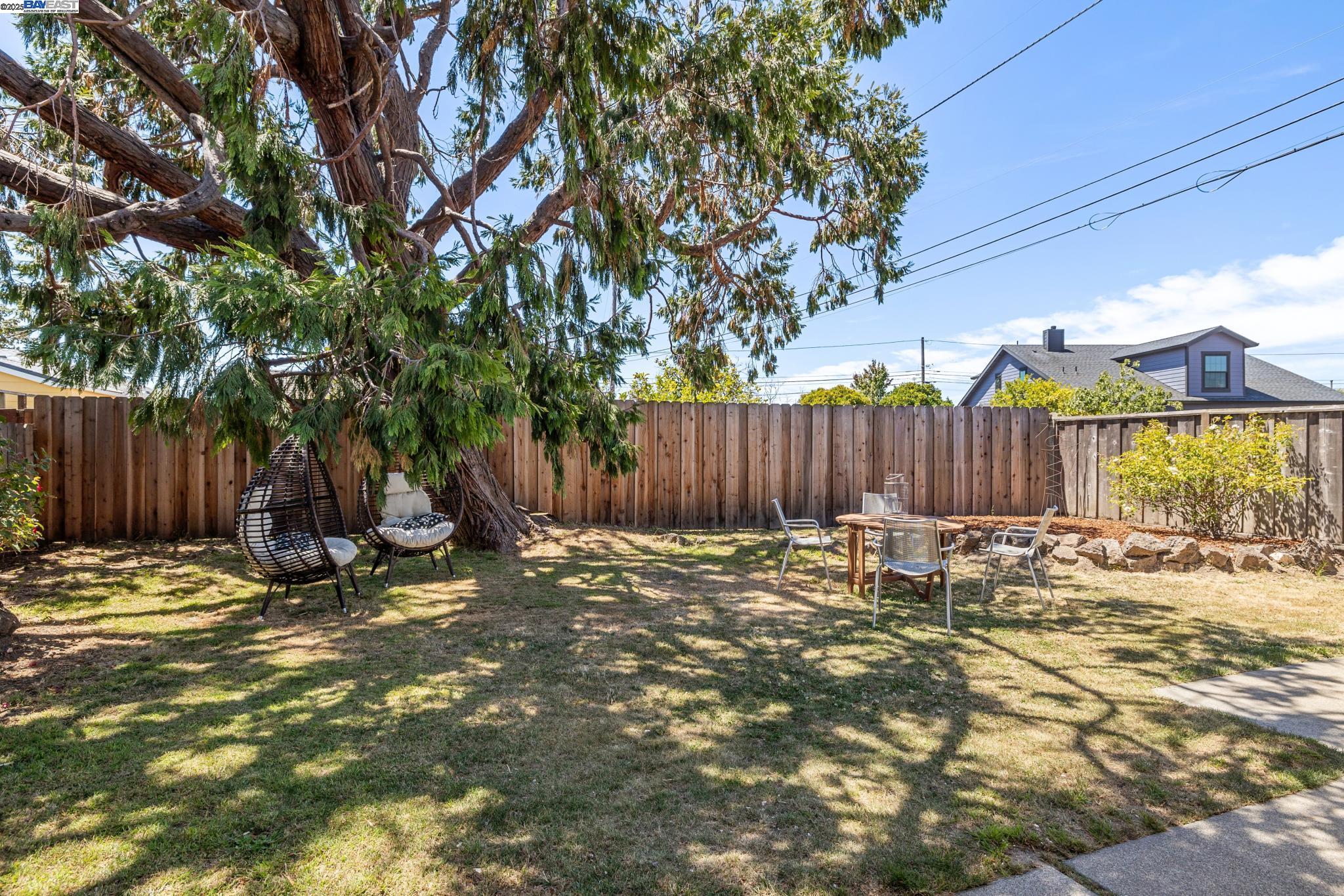 Detail Gallery Image 48 of 60 For 200 Santa Clara Ave, Alameda,  CA 94501 - 3 Beds | 1/1 Baths