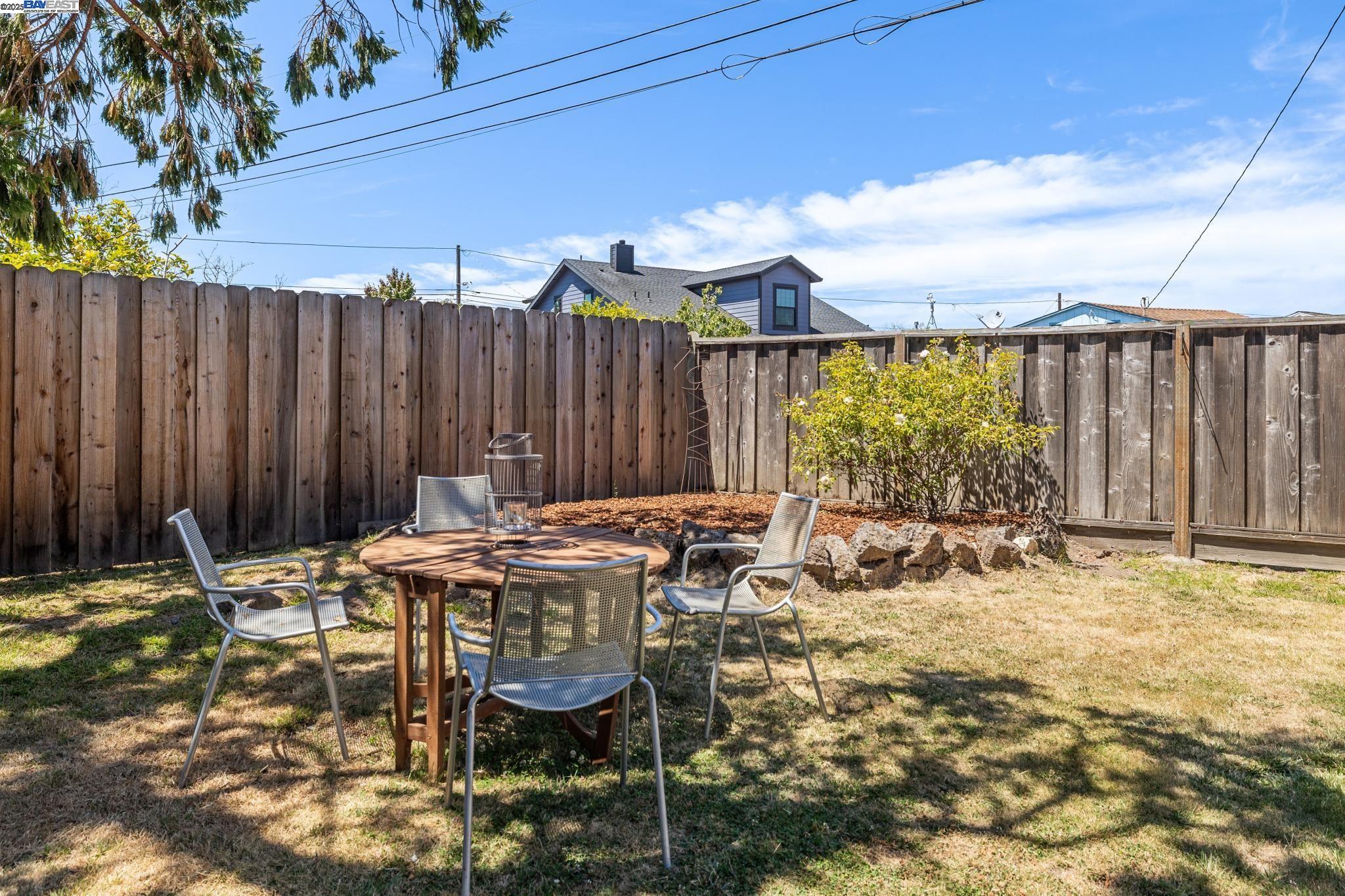 Detail Gallery Image 52 of 60 For 200 Santa Clara Ave, Alameda,  CA 94501 - 3 Beds | 1/1 Baths