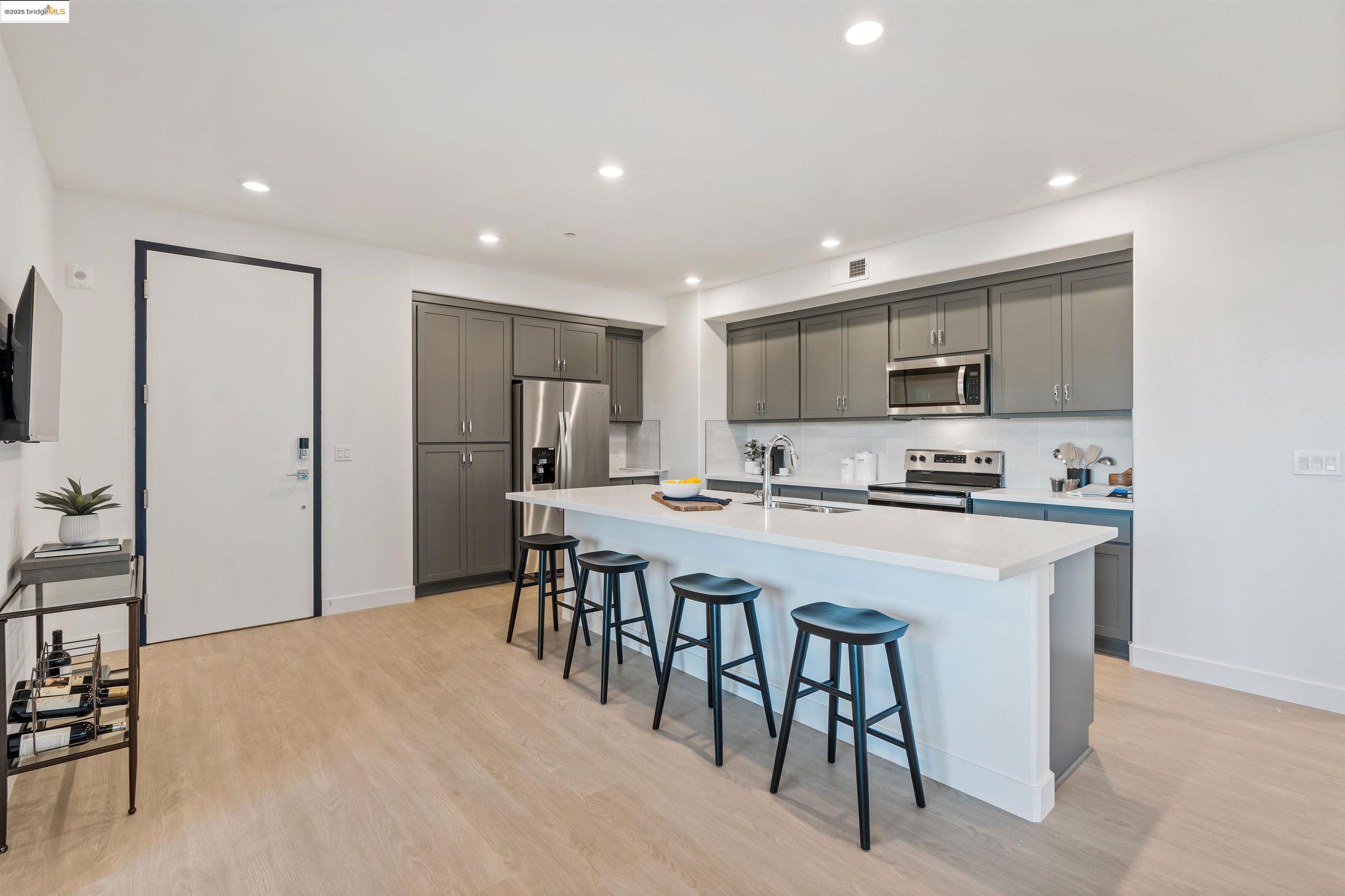 Photo #6: 41107625 Listing 