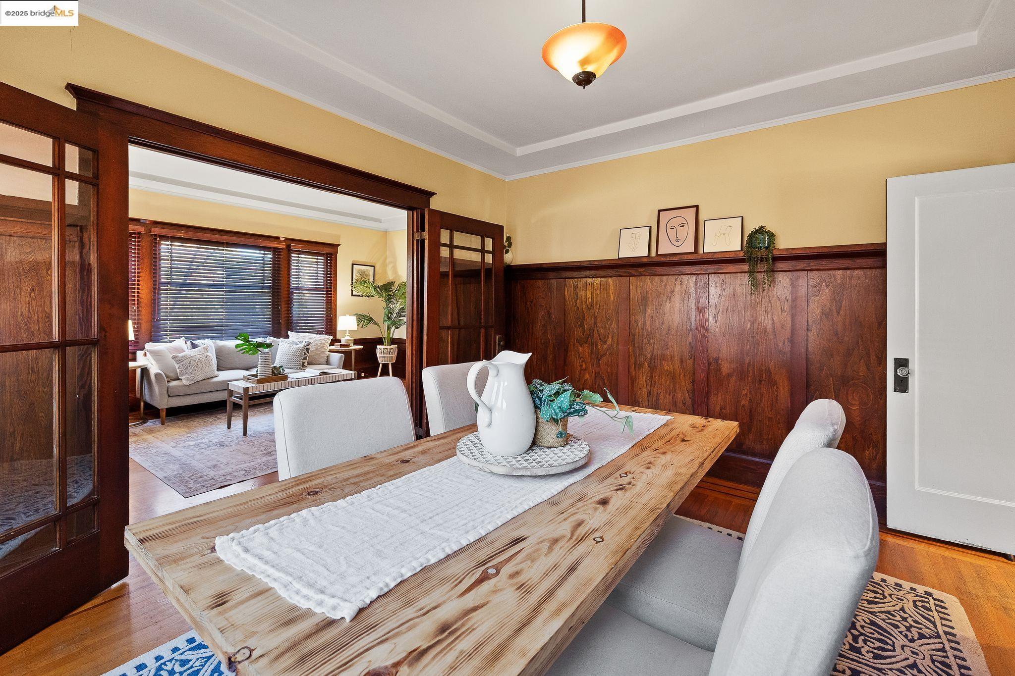 Detail Gallery Image 15 of 60 For 393 43rd St, Oakland,  CA 94609 - 2 Beds | 1 Baths