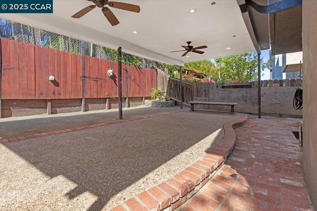 Detail Gallery Image 31 of 51 For 301 Grangnelli Ave, Antioch,  CA 94509 - 3 Beds | 3 Baths