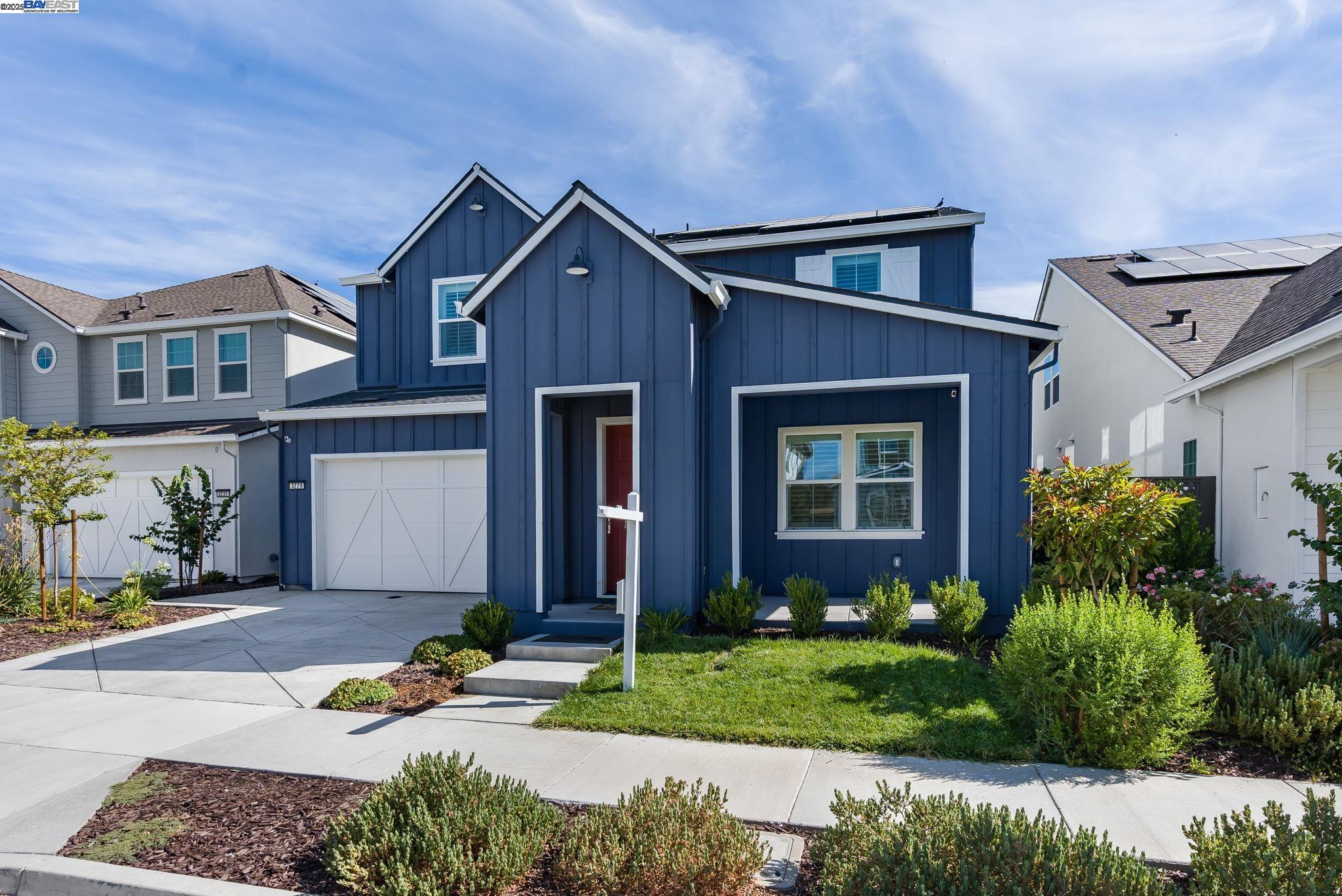 Detail Gallery Image 2 of 60 For 3229 Jake St, Tracy,  CA 95377 - 4 Beds | 3/1 Baths