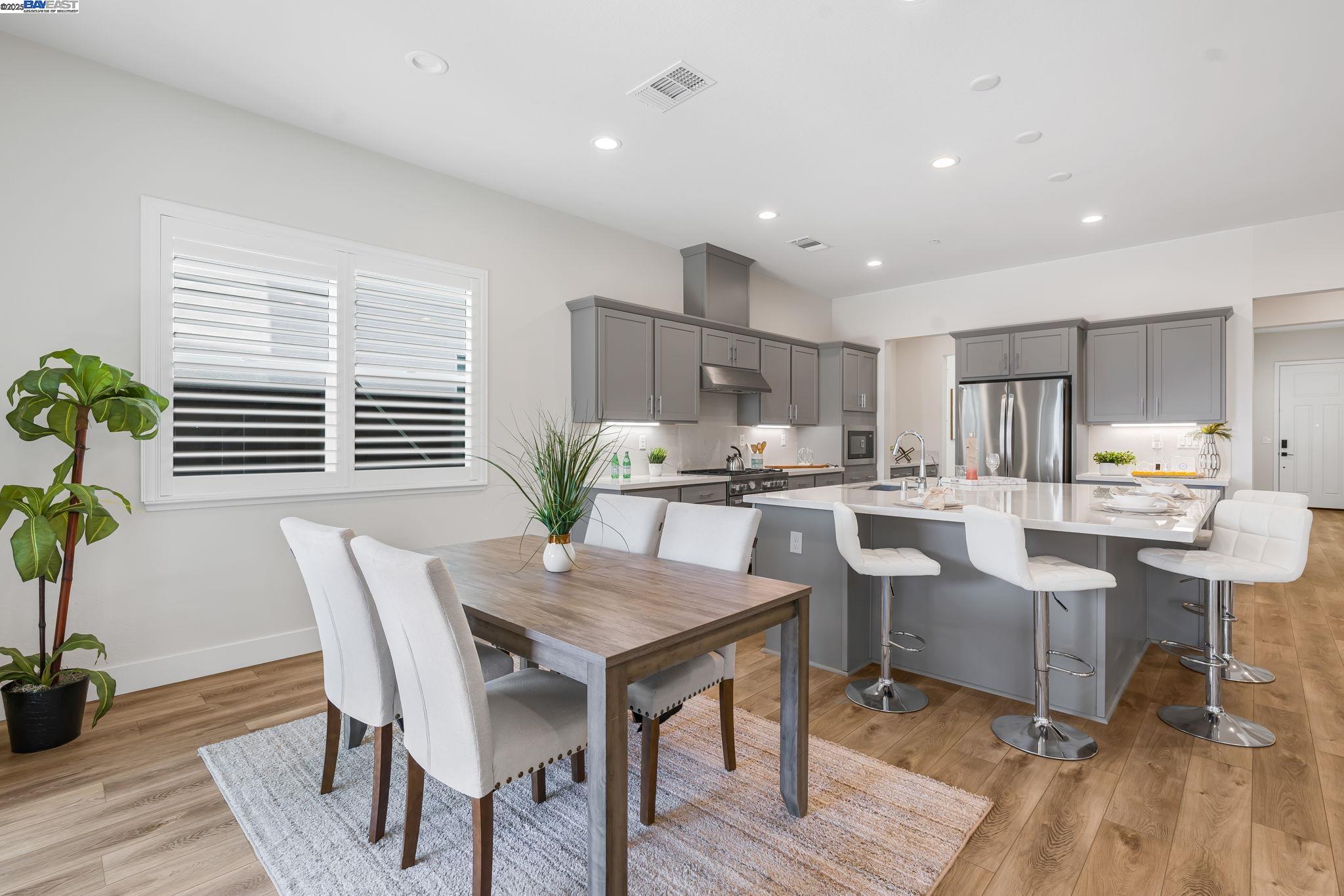 Detail Gallery Image 11 of 60 For 3229 Jake St, Tracy,  CA 95377 - 4 Beds | 3/1 Baths