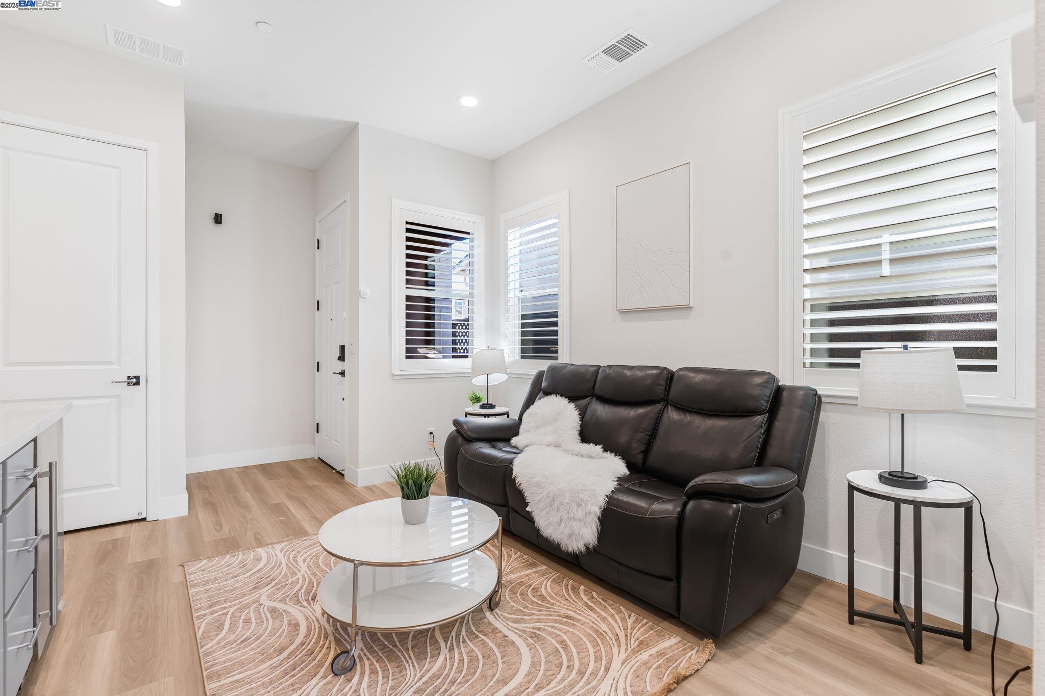 Detail Gallery Image 25 of 60 For 3229 Jake St, Tracy,  CA 95377 - 4 Beds | 3/1 Baths