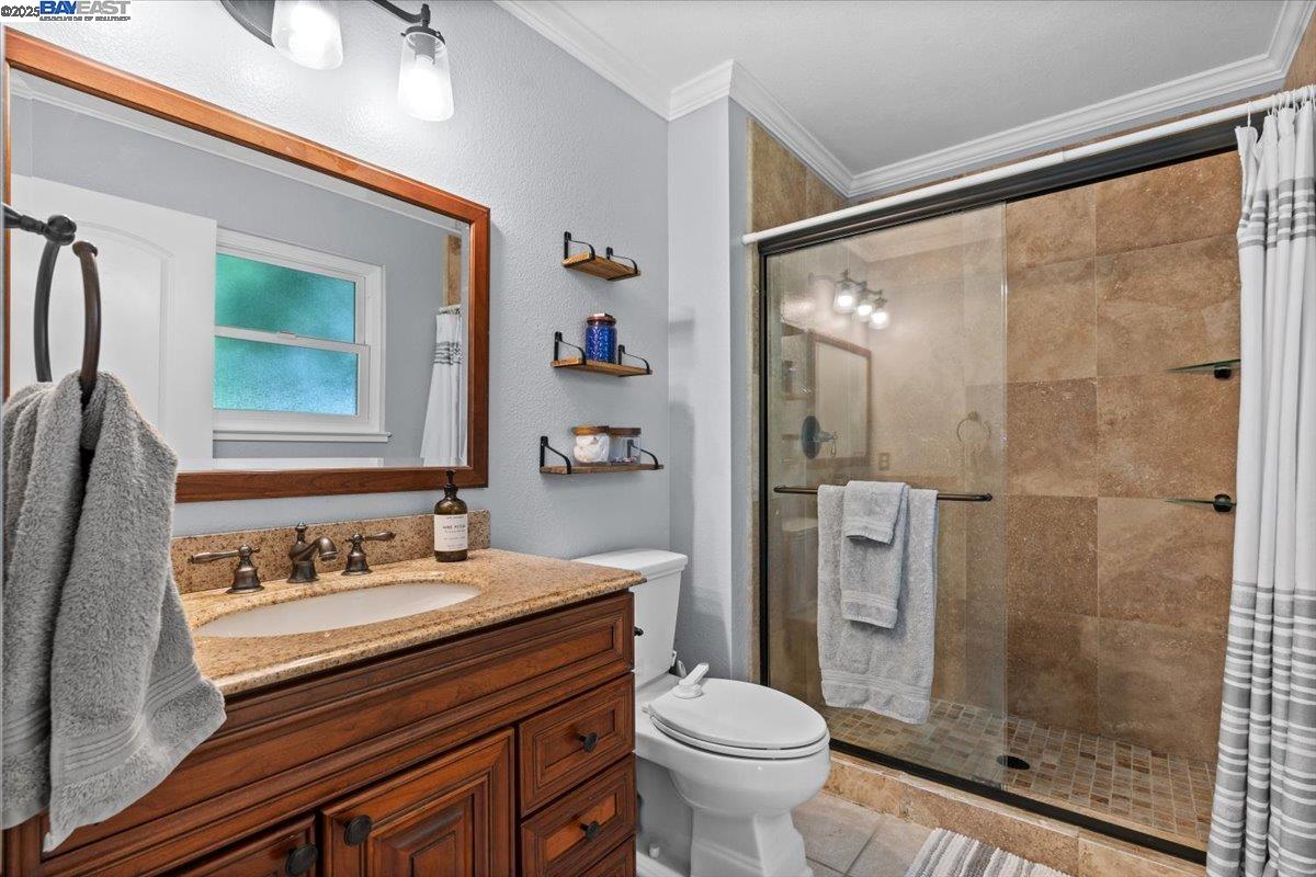 Detail Gallery Image 21 of 41 For 3869 Silver Oaks Way, Livermore,  CA 94550 - 3 Beds | 2 Baths