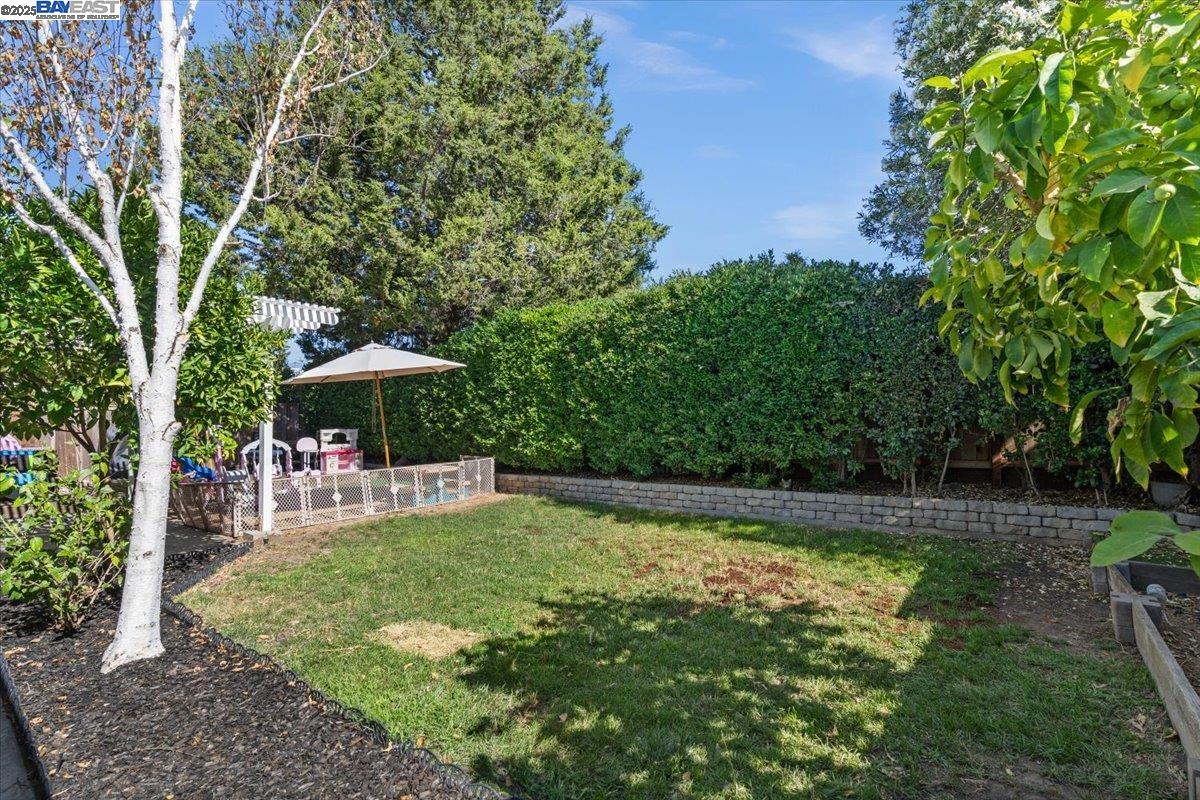 Detail Gallery Image 30 of 41 For 3869 Silver Oaks Way, Livermore,  CA 94550 - 3 Beds | 2 Baths