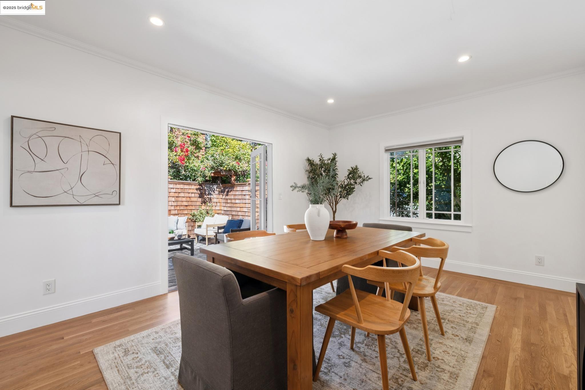 Detail Gallery Image 17 of 60 For 753 Kingston Ave, Oakland,  CA 94611 - 3 Beds | 3/1 Baths